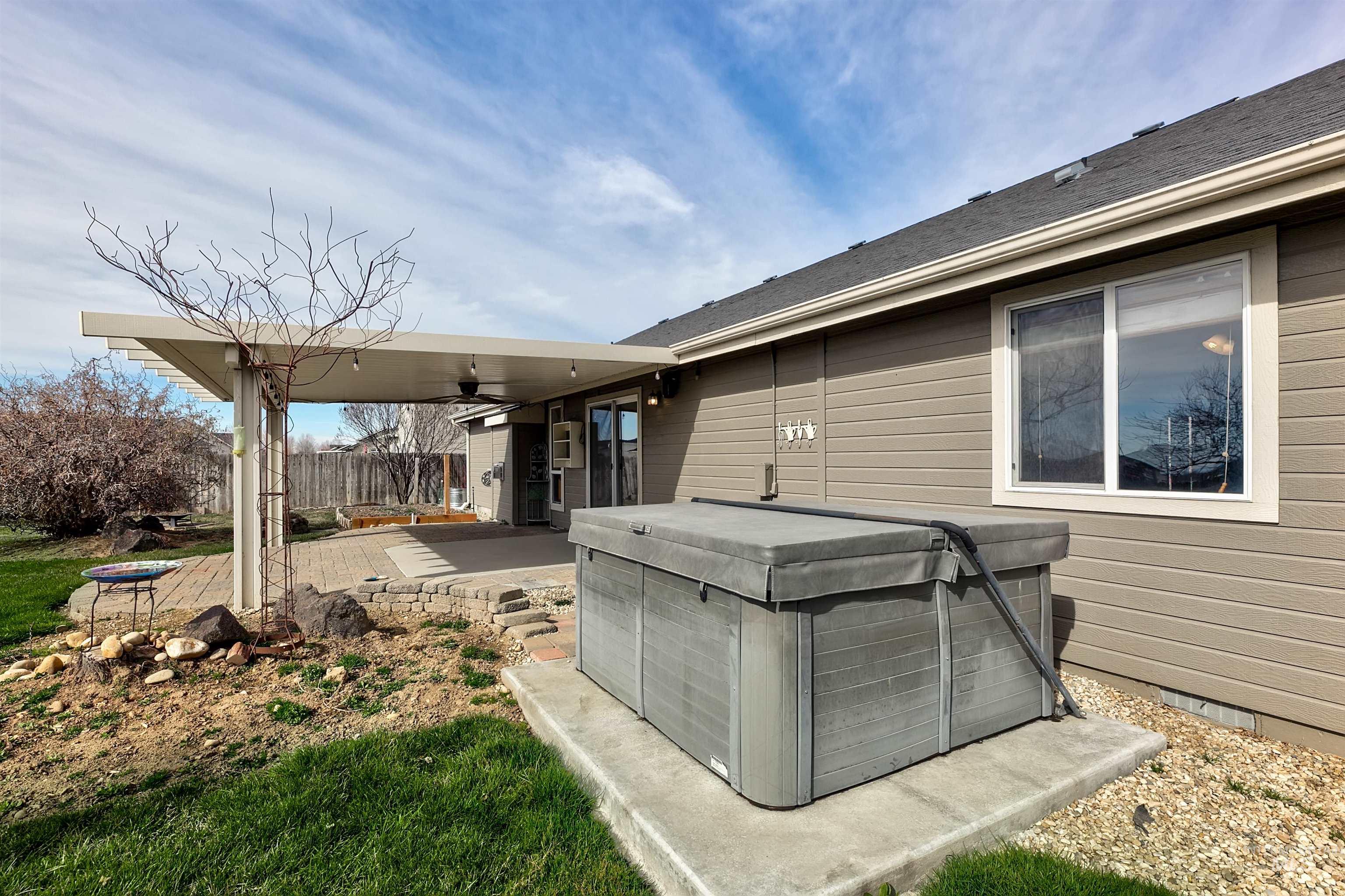 11677 W Gambrell St, Star, Idaho 83669, 3 Bedrooms, 2 Bathrooms, Residential For Sale, Price $509,900,MLS 98977032