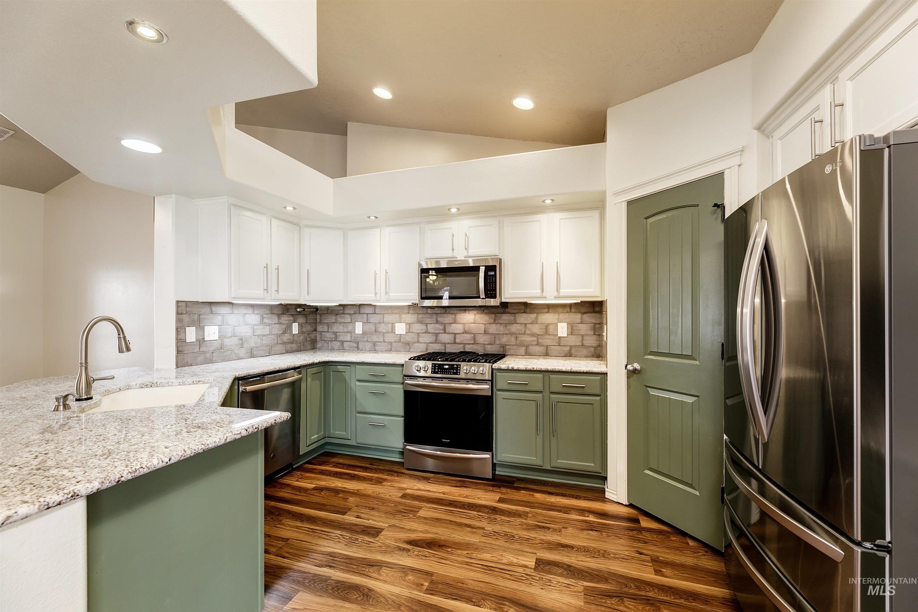 11677 W Gambrell St, Star, Idaho 83669, 3 Bedrooms, 2 Bathrooms, Residential For Sale, Price $509,900,MLS 98977032