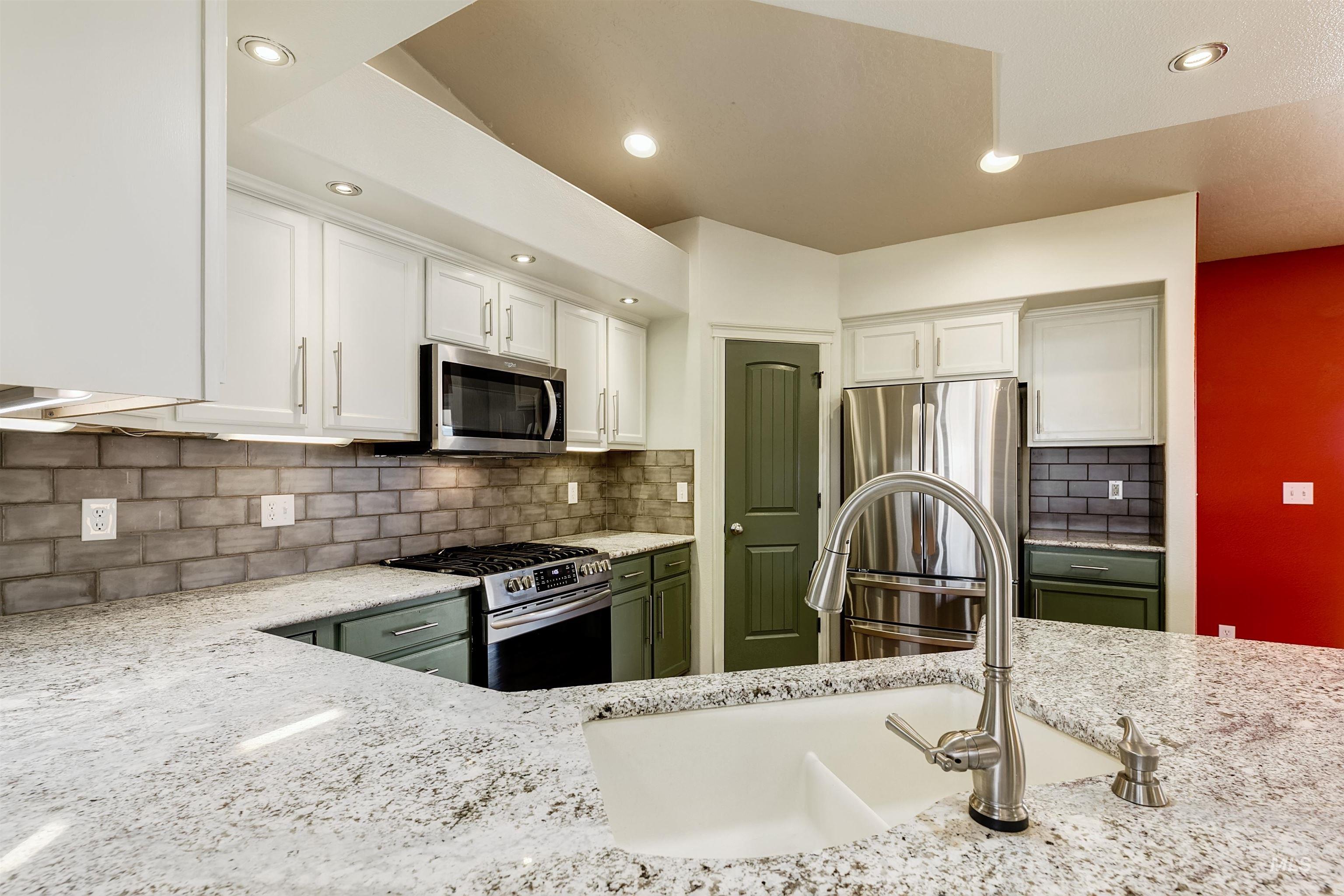 11677 W Gambrell St, Star, Idaho 83669, 3 Bedrooms, 2 Bathrooms, Residential For Sale, Price $509,900,MLS 98977032