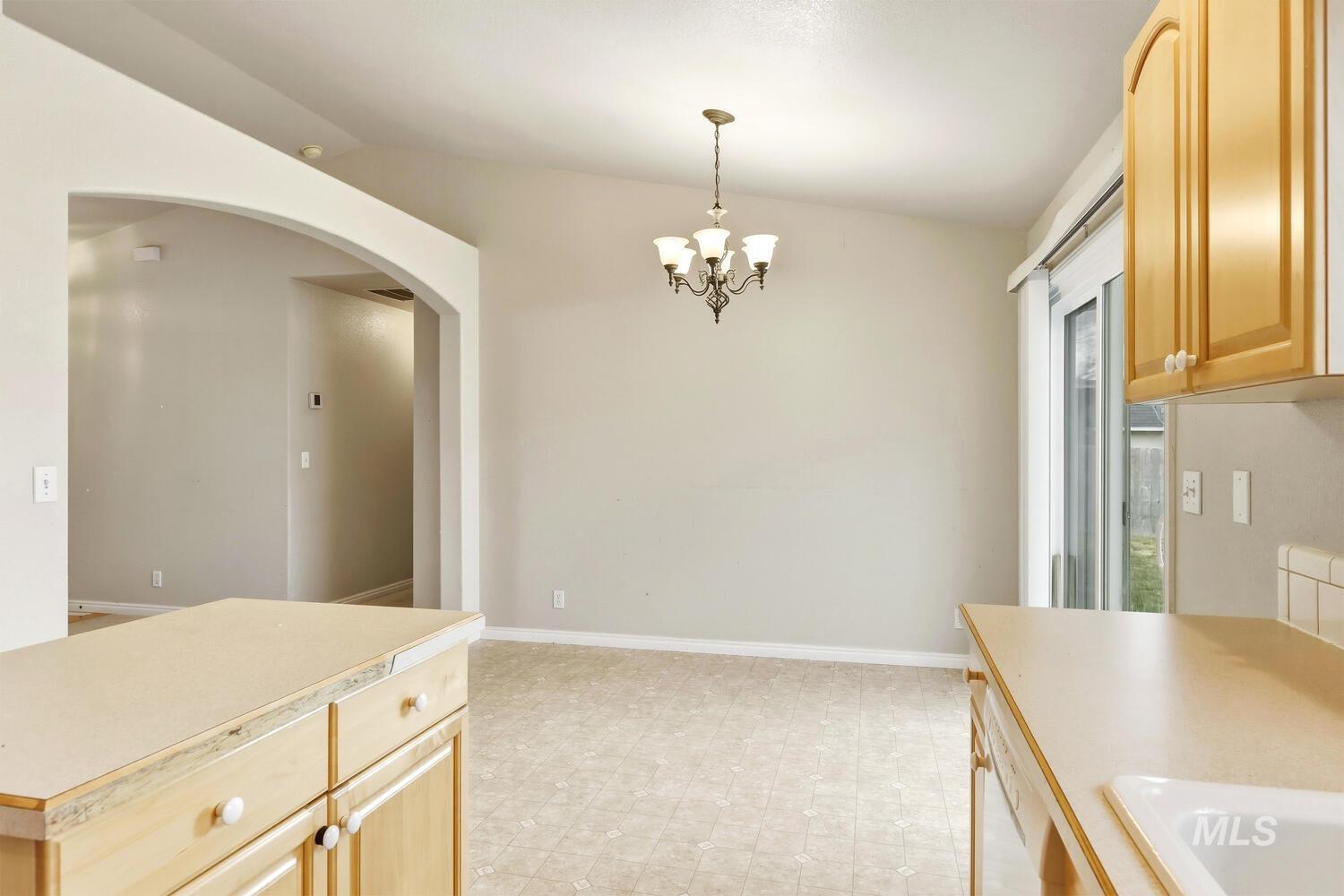 1883 N Pingo Ave., Kuna, Idaho 83634, 3 Bedrooms, 2 Bathrooms, Residential For Sale, Price $360,000, 98977036