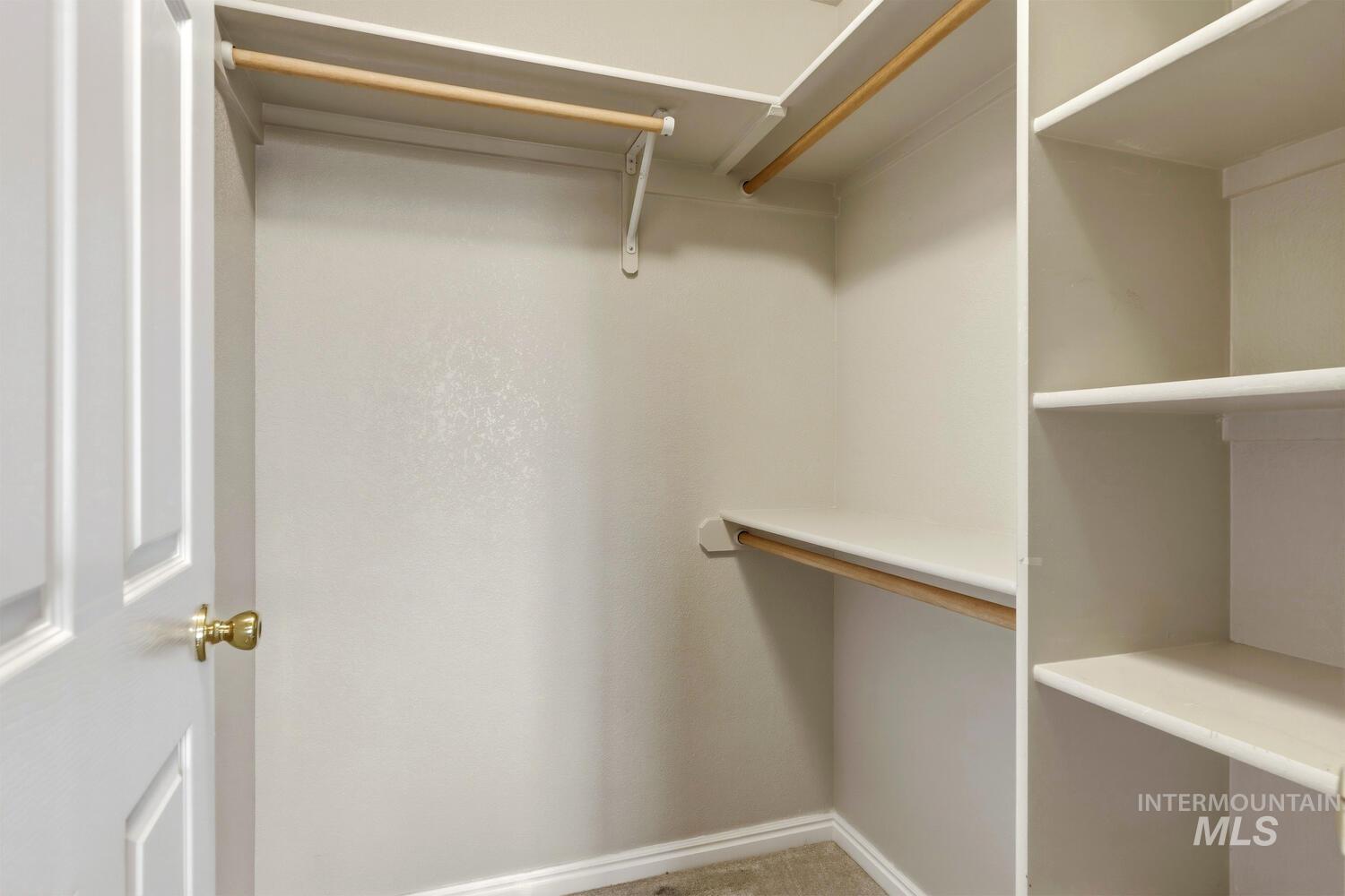 1883 N Pingo Ave., Kuna, Idaho 83634, 3 Bedrooms, 2 Bathrooms, Residential For Sale, Price $360,000, 98977036