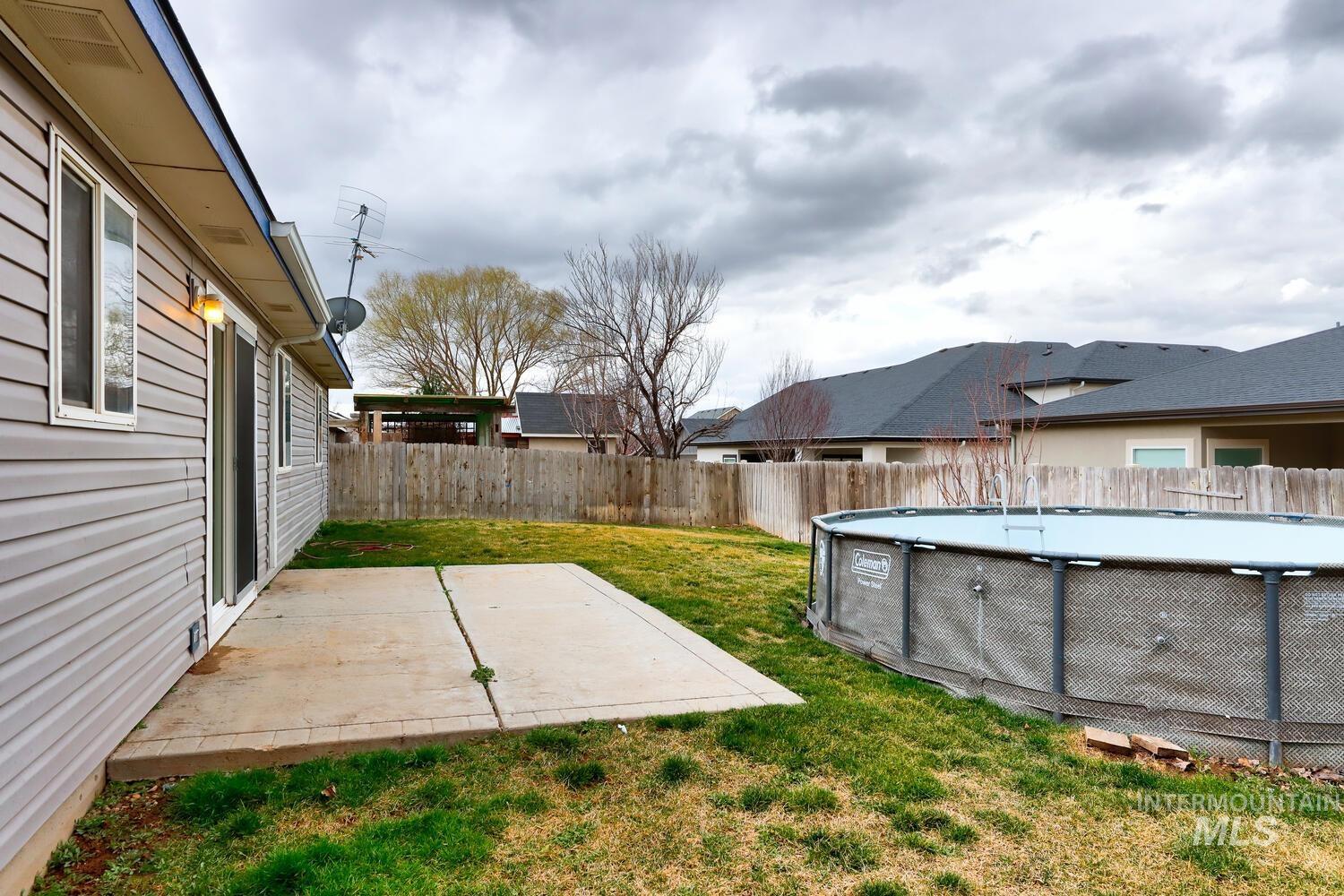 1883 N Pingo Ave., Kuna, Idaho 83634, 3 Bedrooms, 2 Bathrooms, Residential For Sale, Price $360,000, 98977036