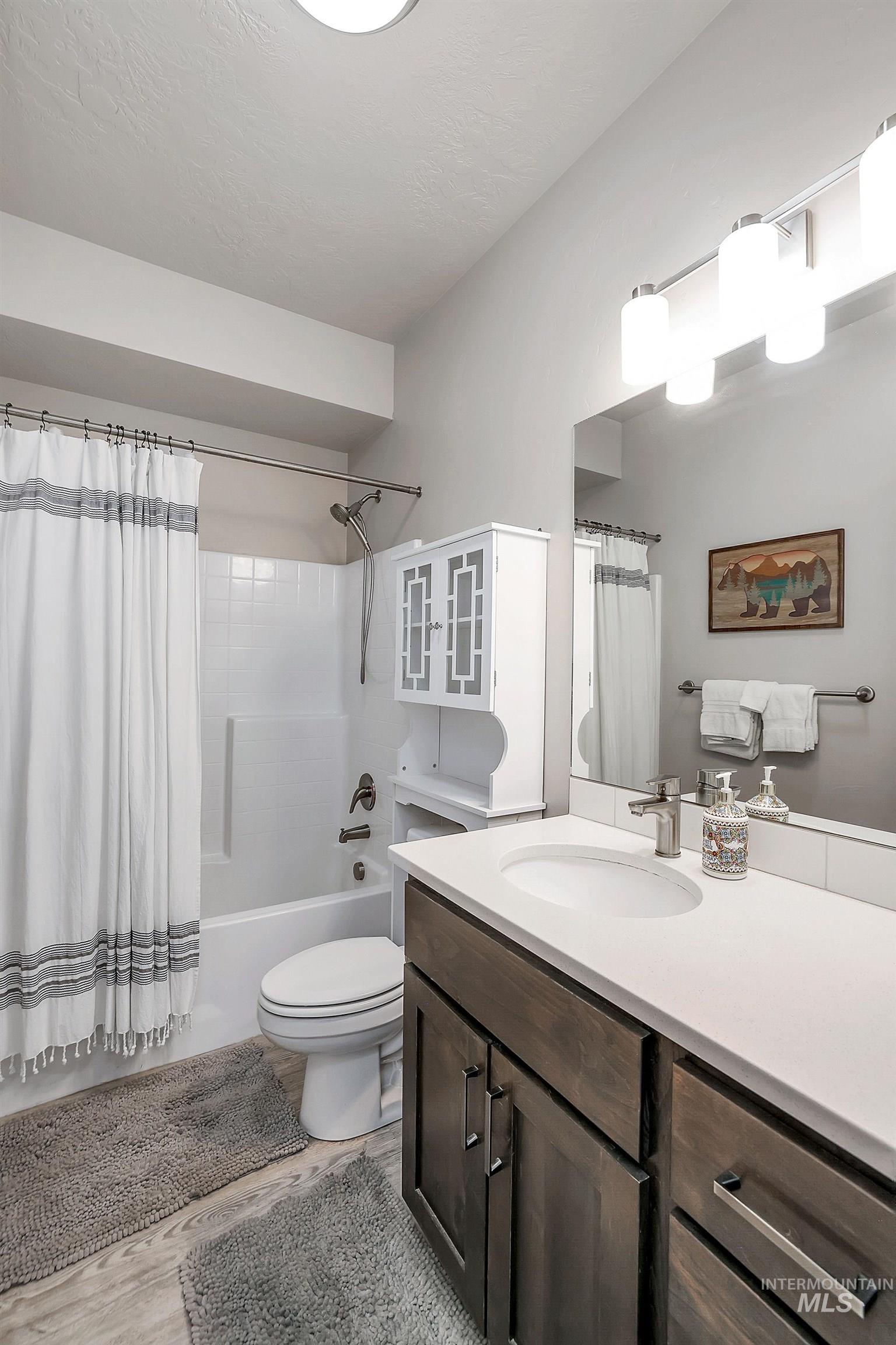 104 Broken Pine Ln., McCall, Idaho 83638, 3 Bedrooms, 3 Bathrooms, Residential For Sale, Price $539,900,MLS 98977040