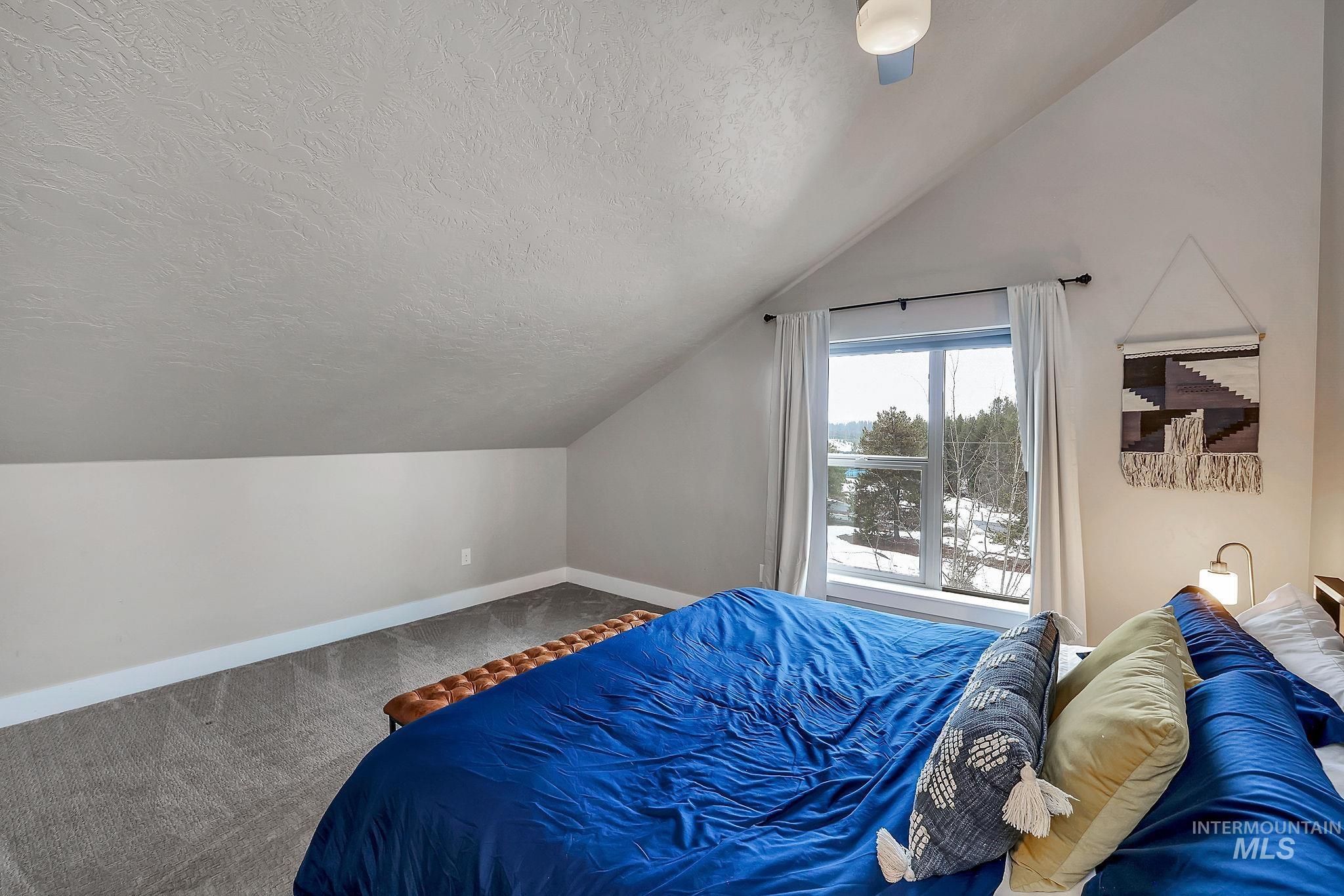 104 Broken Pine Ln., McCall, Idaho 83638, 3 Bedrooms, 3 Bathrooms, Residential For Sale, Price $539,900,MLS 98977040