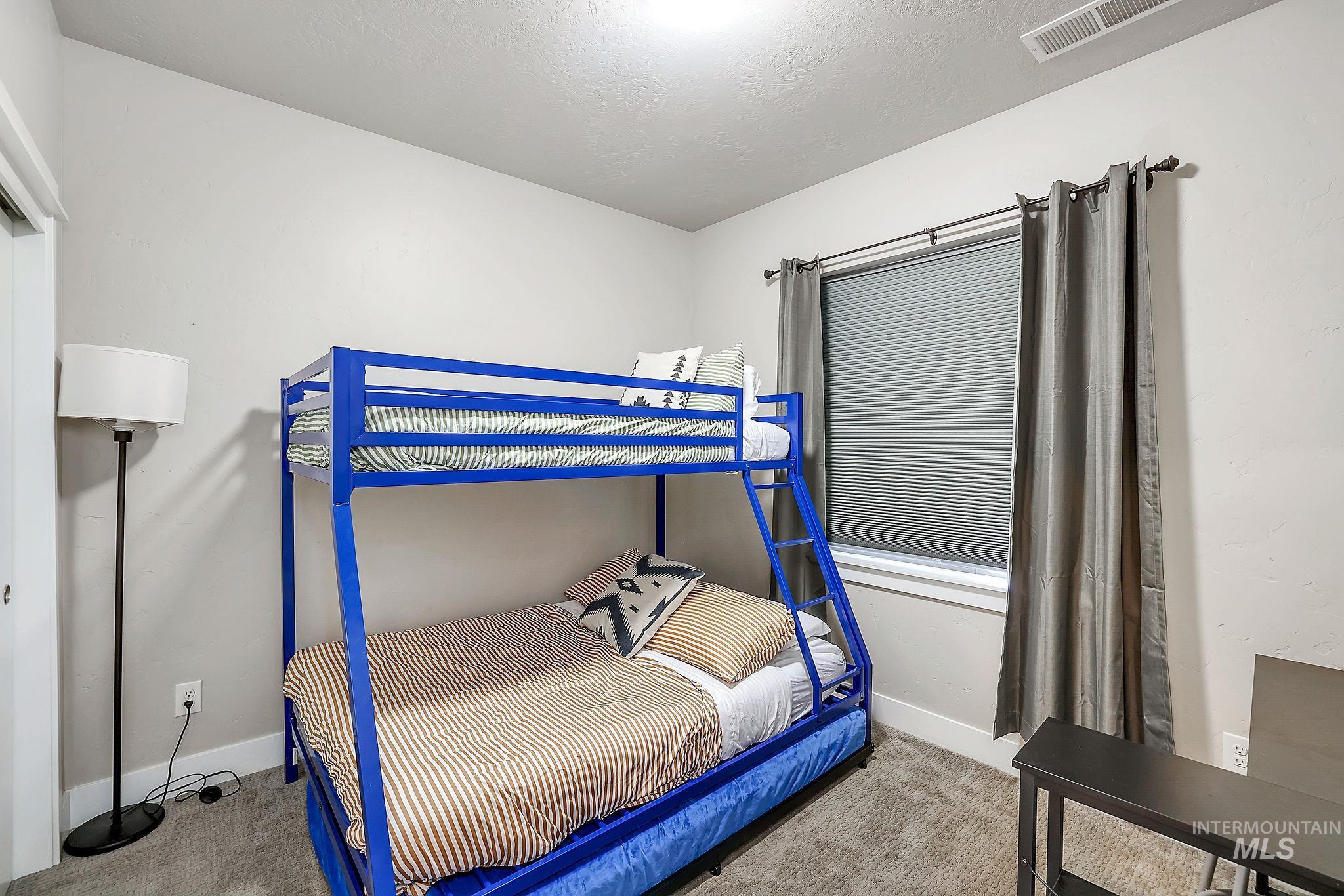 104 Broken Pine Ln., McCall, Idaho 83638, 3 Bedrooms, 3 Bathrooms, Residential For Sale, Price $539,900,MLS 98977040