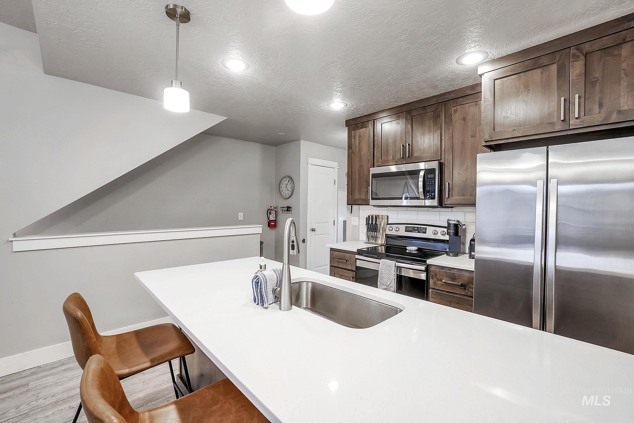 104 Broken Pine Ln., McCall, Idaho 83638, 3 Bedrooms, 3 Bathrooms, Residential For Sale, Price $539,900,MLS 98977040