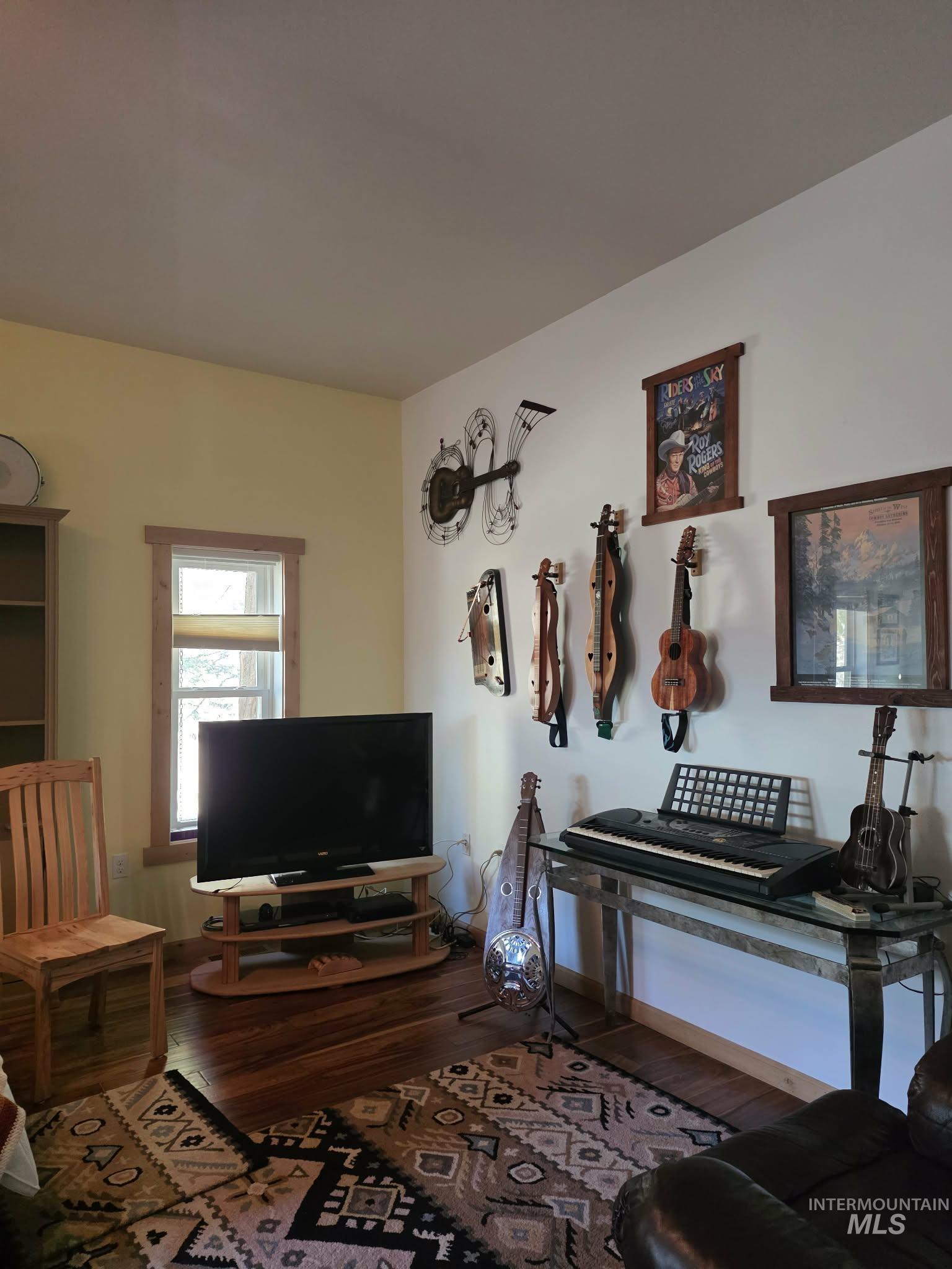 809 River Pointe Lane, Lenore, Idaho 83541, 2 Bedrooms, 2 Bathrooms, Residential For Sale, Price $995,000,MLS 98977042