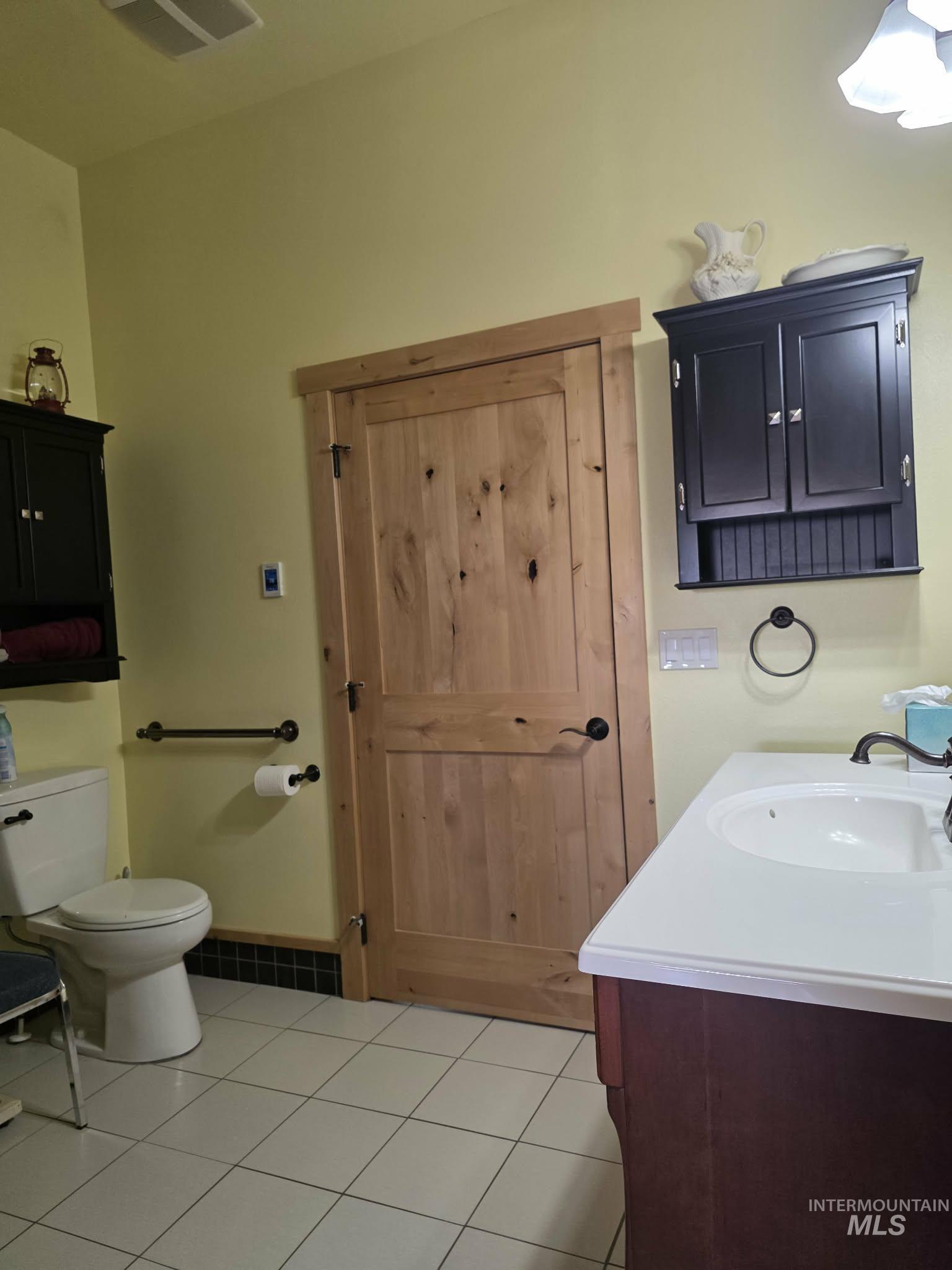 809 River Pointe Lane, Lenore, Idaho 83541, 2 Bedrooms, 2 Bathrooms, Residential For Sale, Price $995,000,MLS 98977042