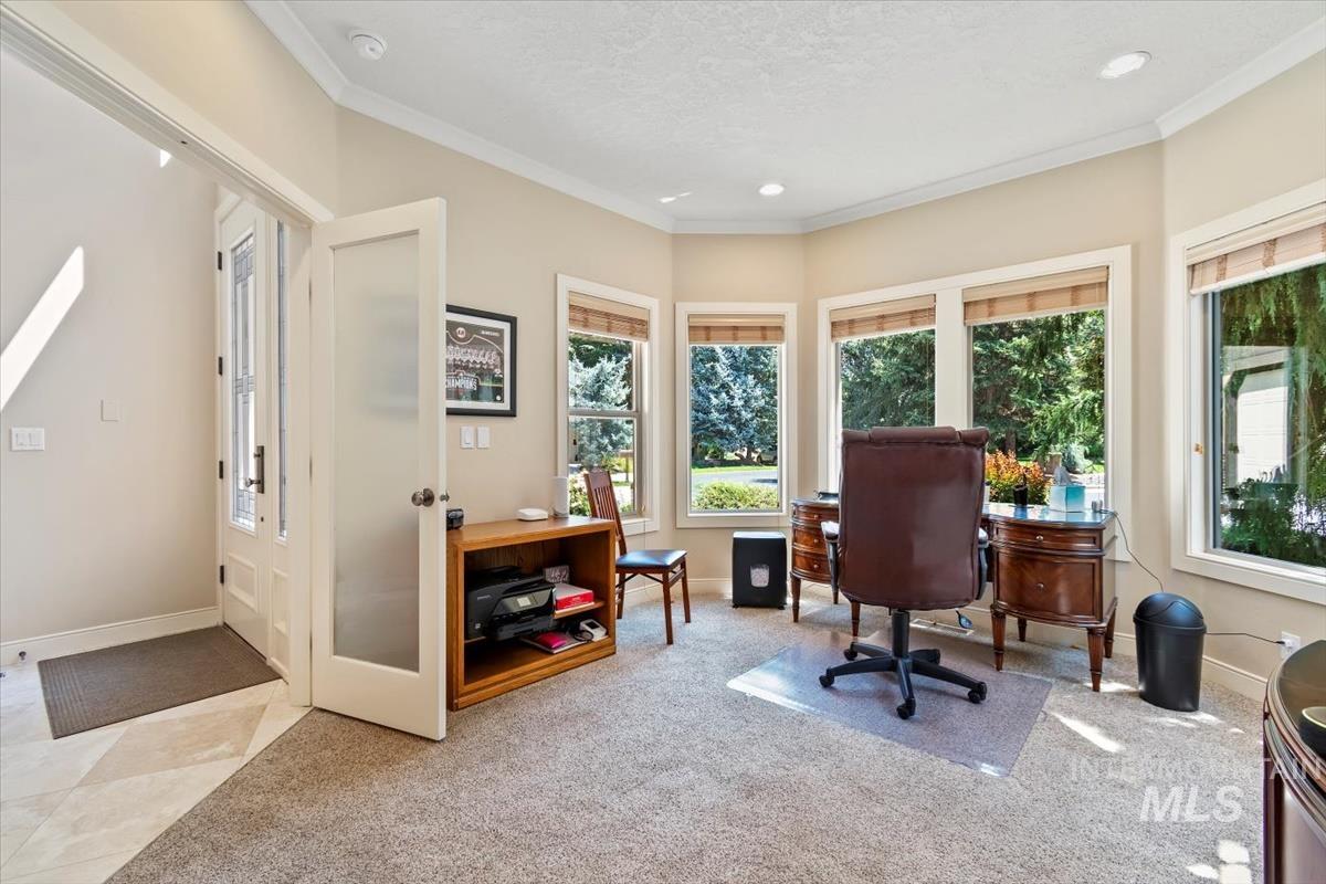 1908 S Stream Pointe Ln, Eagle, Idaho 83616-7135, 4 Bedrooms, 3.5 Bathrooms, Residential For Sale, Price $759,000, 98977043