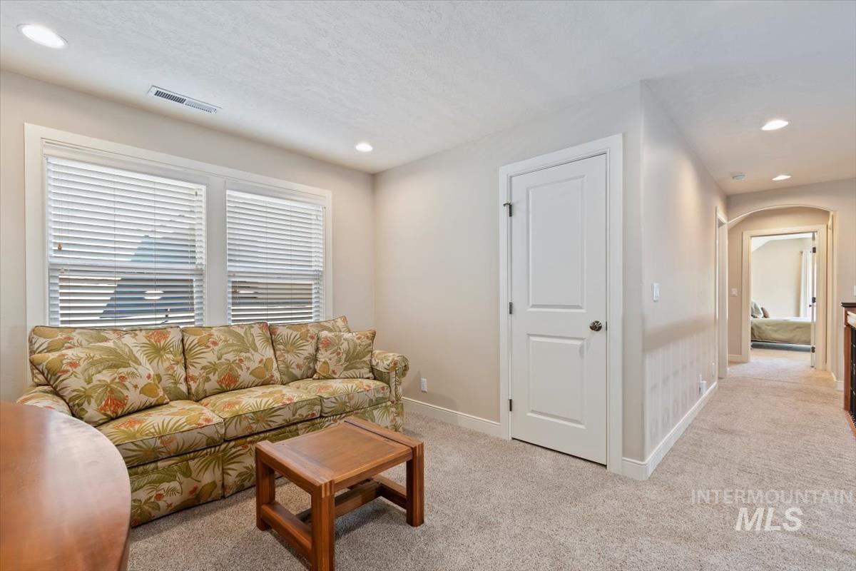 1908 S Stream Pointe Ln, Eagle, Idaho 83616-7135, 4 Bedrooms, 3.5 Bathrooms, Residential For Sale, Price $759,000, 98977043