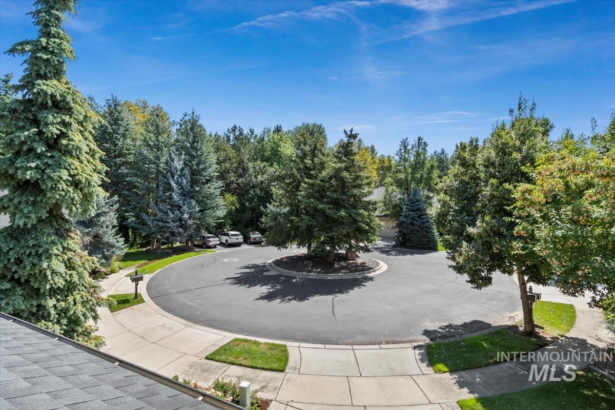 1908 S Stream Pointe Ln, Eagle, Idaho 83616-7135, 4 Bedrooms, 3.5 Bathrooms, Residential For Sale, Price $759,000, 98977043