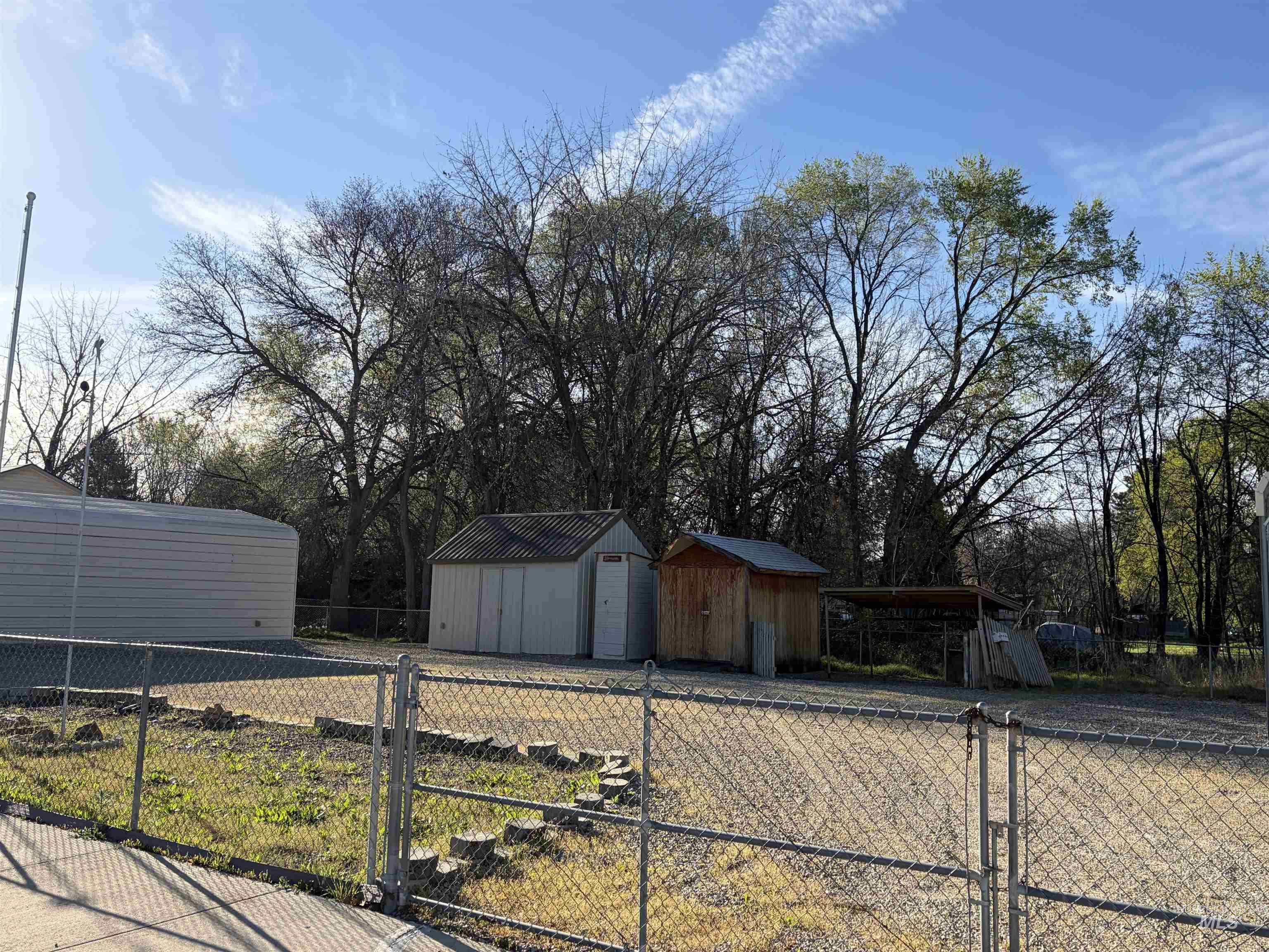 421 W 6th Street, Emmett, Idaho 83617, 3 Bedrooms, 2 Bathrooms, Residential For Sale, Price $475,000,MLS 98977044