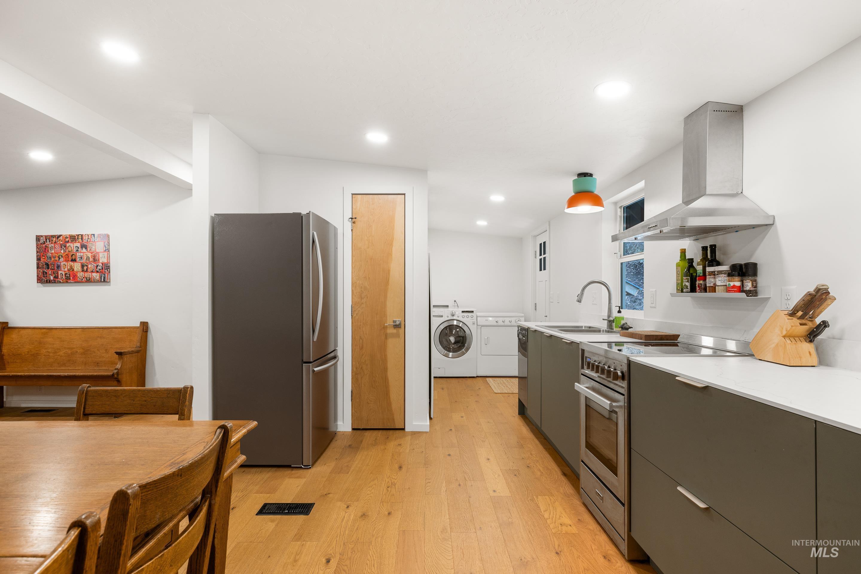 32 Sky Ridge, Garden Valley, Idaho 83622, 2 Bedrooms, 2 Bathrooms, Residential For Sale, Price $375,000, 98977045