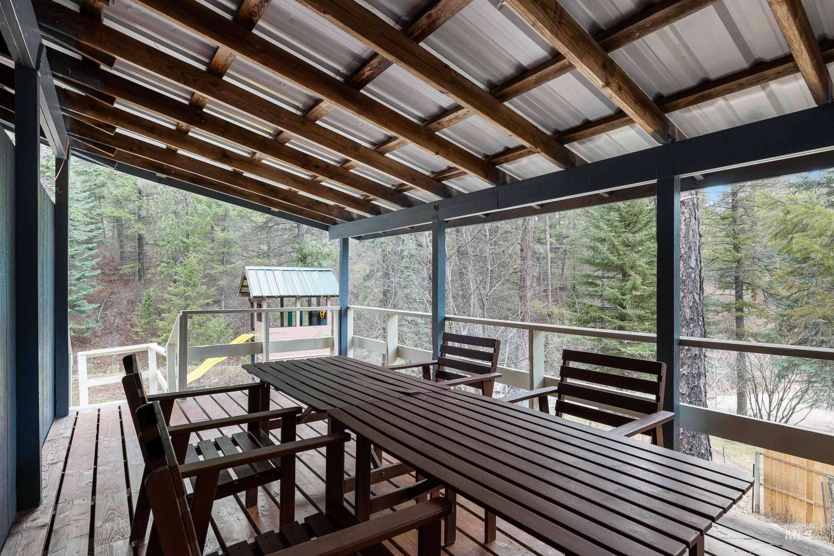 32 Sky Ridge, Garden Valley, Idaho 83622, 2 Bedrooms, 2 Bathrooms, Residential For Sale, Price $375,000, 98977045