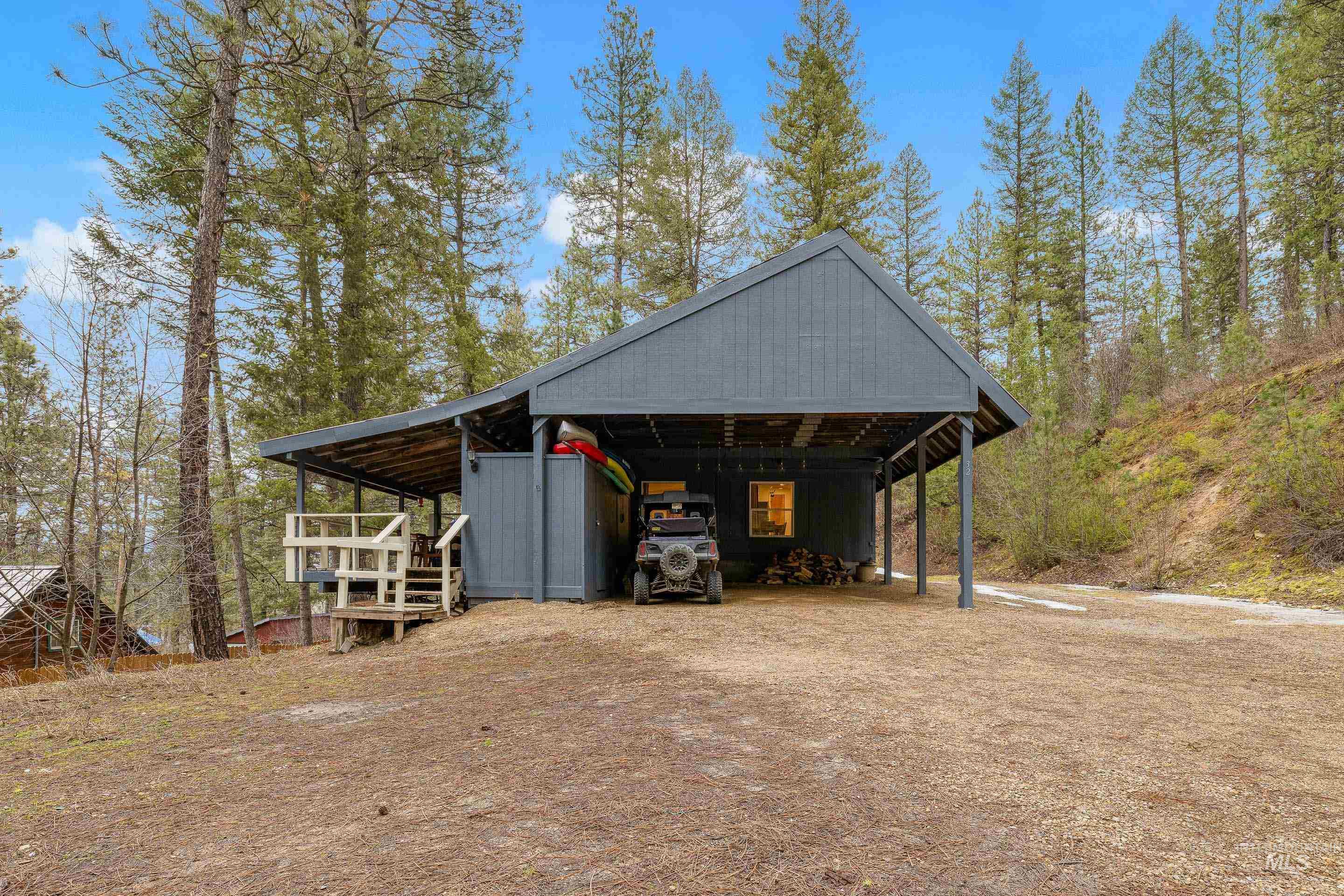 32 Sky Ridge, Garden Valley, Idaho 83622, 2 Bedrooms, 2 Bathrooms, Residential For Sale, Price $375,000, 98977045