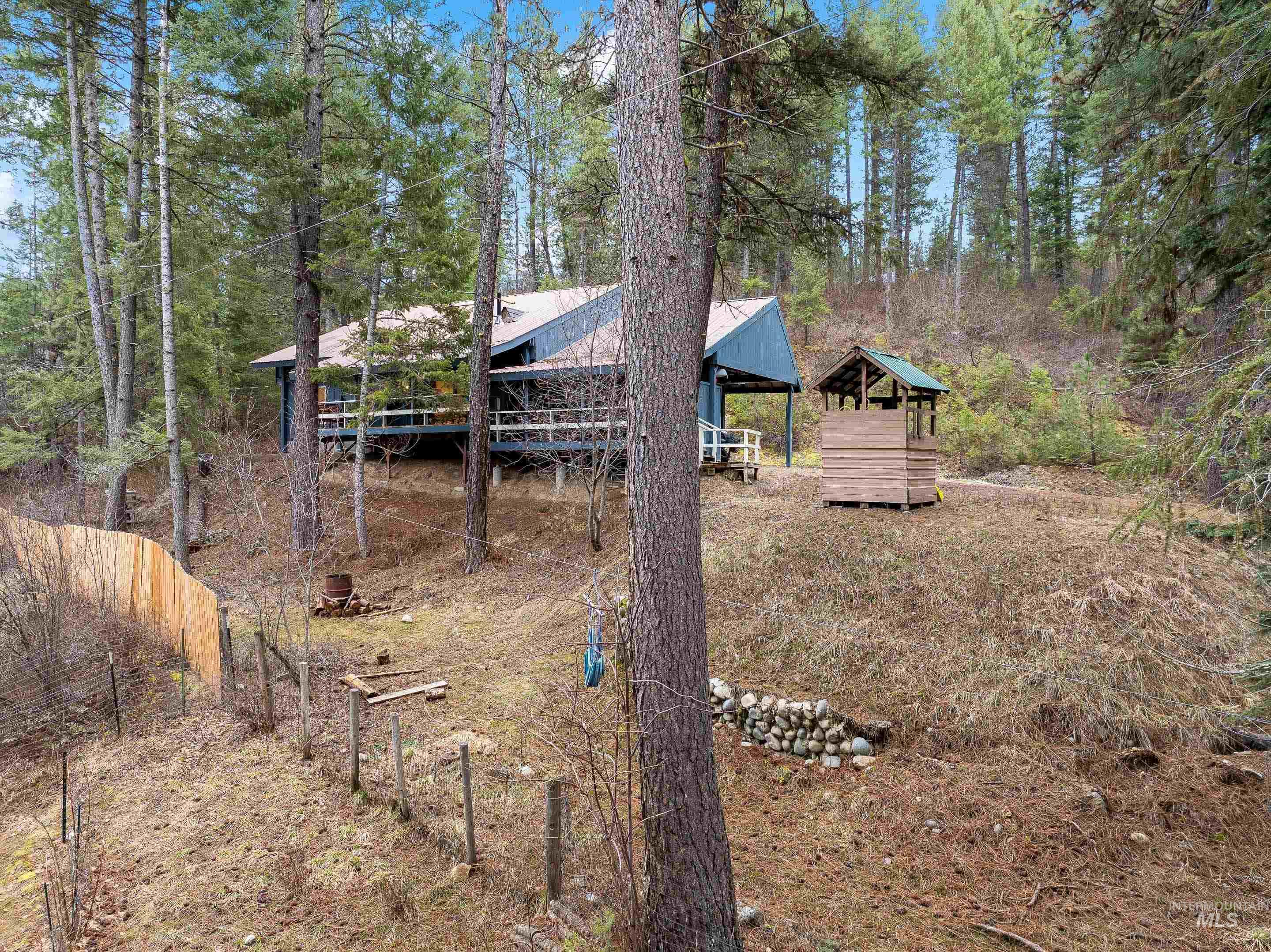 32 Sky Ridge, Garden Valley, Idaho 83622, 2 Bedrooms, 2 Bathrooms, Residential For Sale, Price $375,000, 98977045