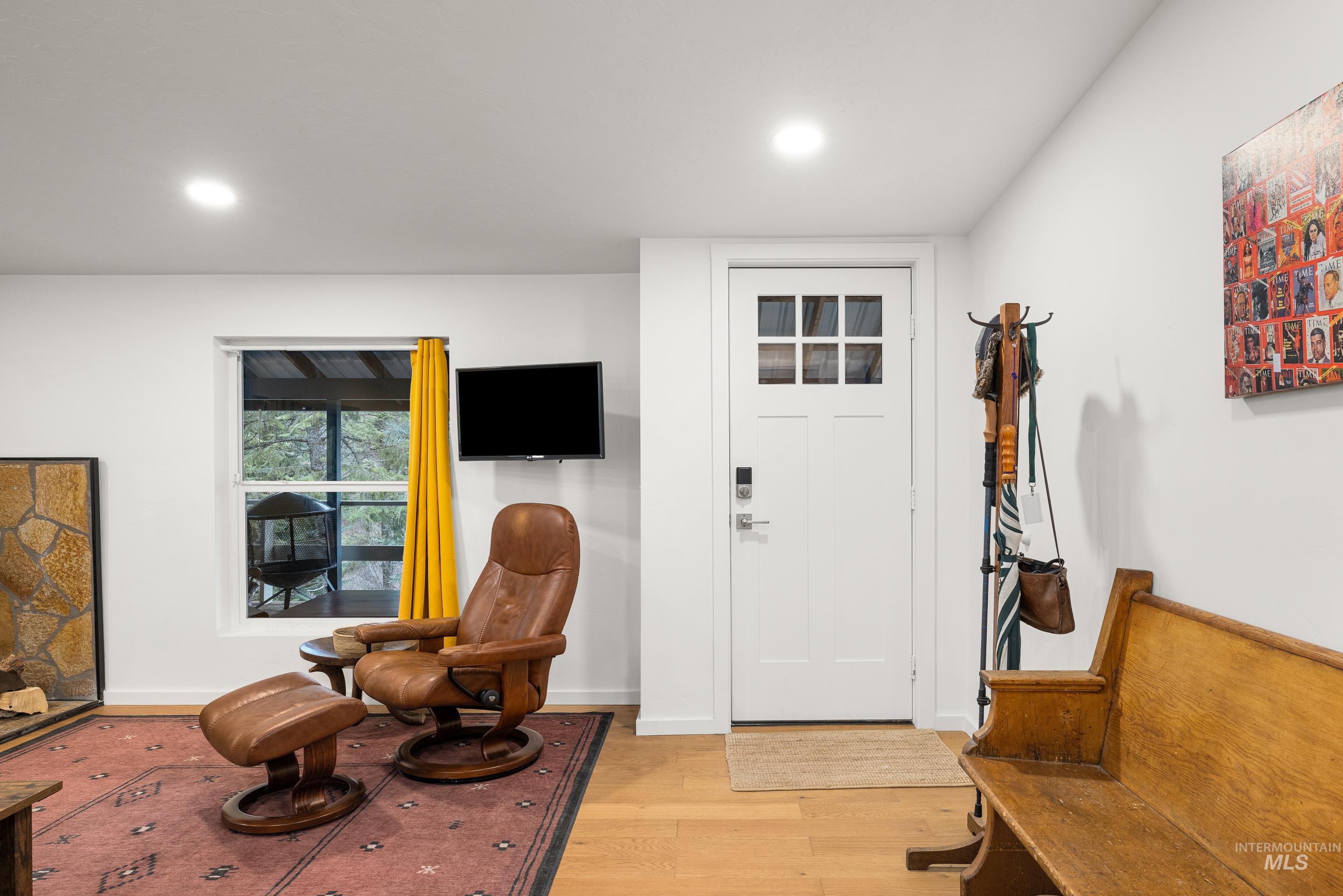 32 Sky Ridge, Garden Valley, Idaho 83622, 2 Bedrooms, 2 Bathrooms, Residential For Sale, Price $375,000, 98977045