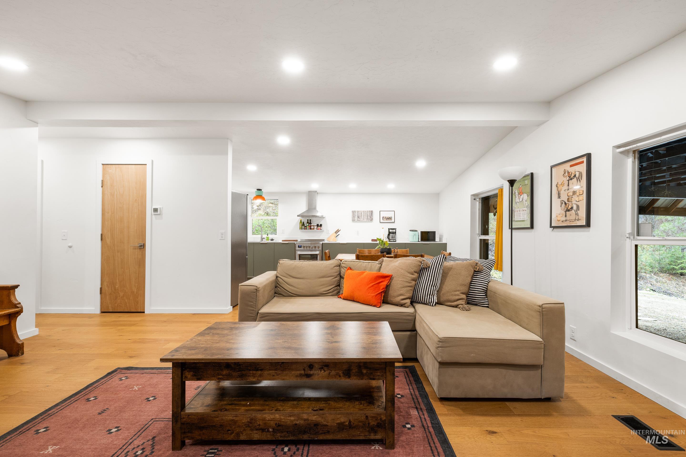 32 Sky Ridge, Garden Valley, Idaho 83622, 2 Bedrooms, 2 Bathrooms, Residential For Sale, Price $375,000, 98977045