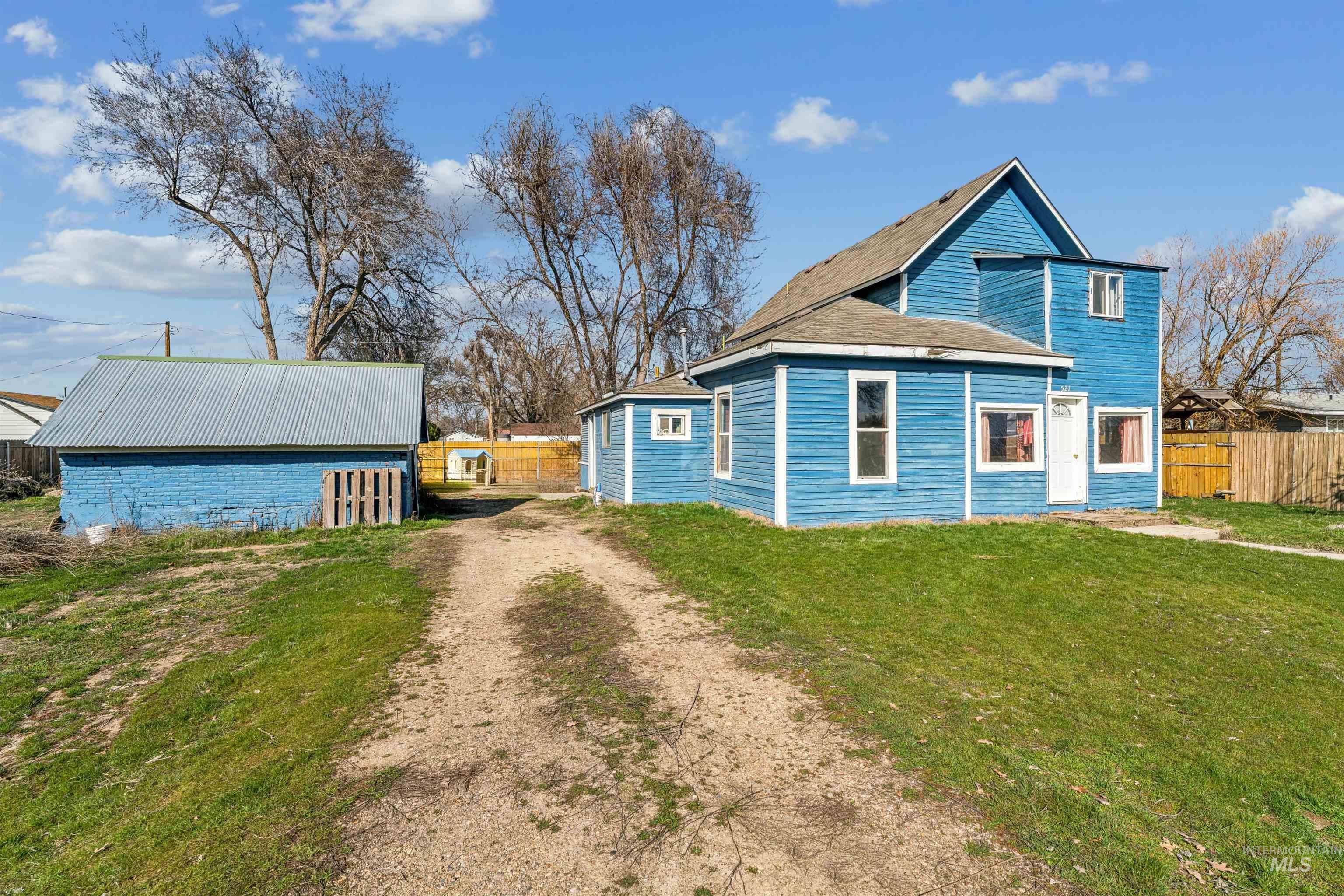 521 10th Ave N, Payette, Idaho 83661, 4 Bedrooms, 2 Bathrooms, Residential For Sale, Price $185,000,MLS 98977048