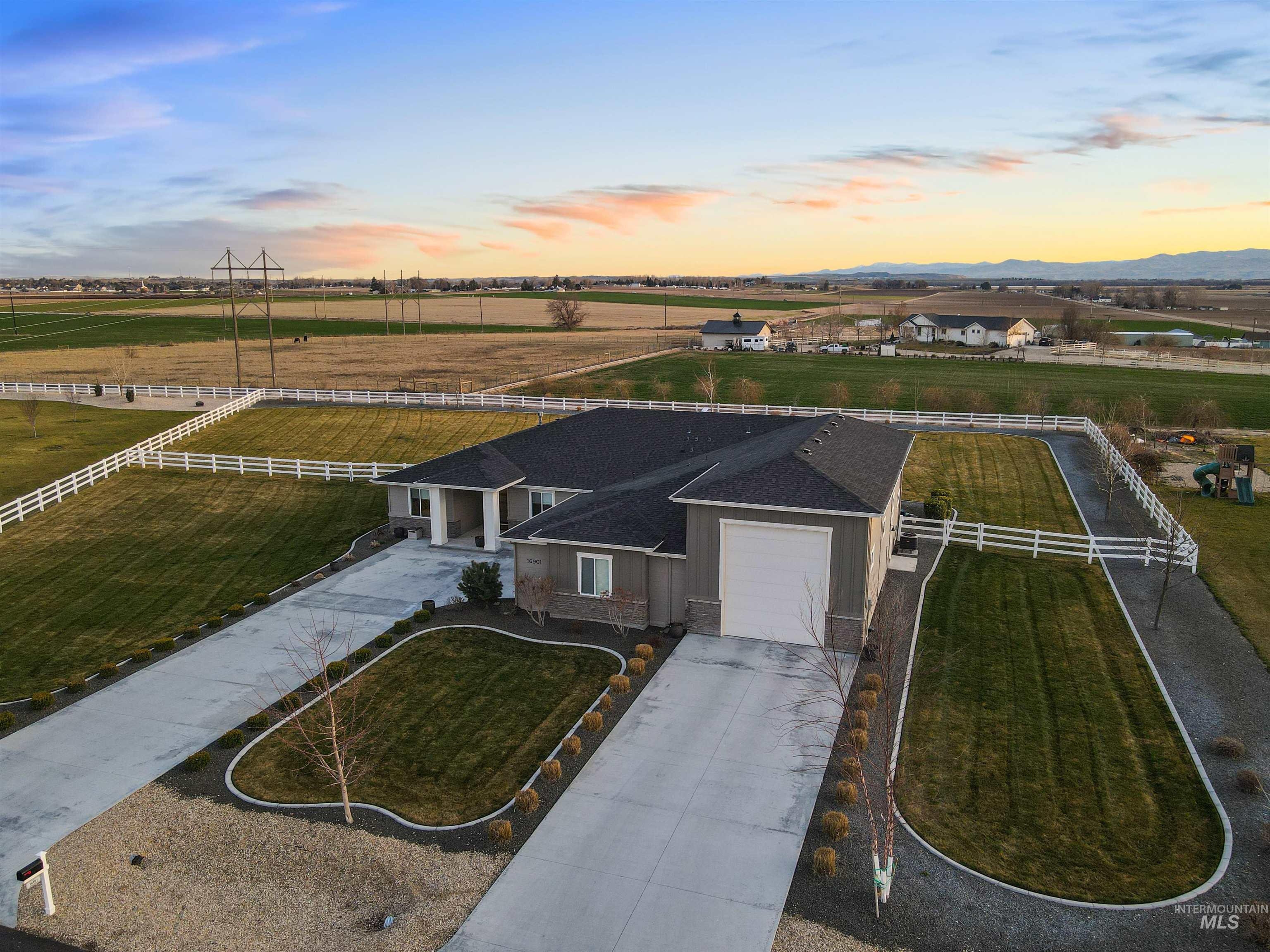 16901 Spring Meadow Drive, Caldwell, Idaho 83607, 4 Bedrooms, 2.5 Bathrooms, Residential For Sale, Price $1,199,900,MLS 98977049