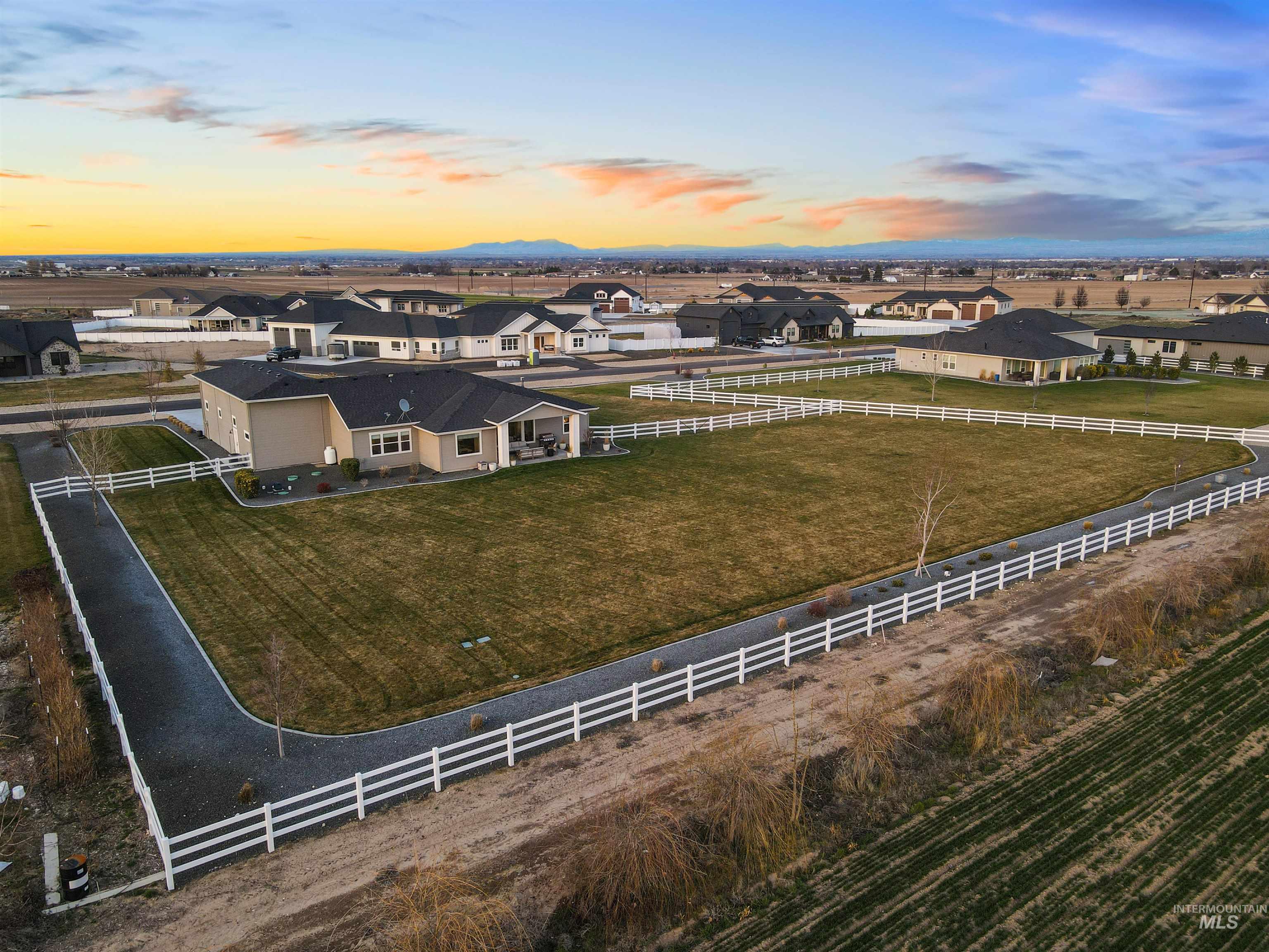 16901 Spring Meadow Drive, Caldwell, Idaho 83607, 4 Bedrooms, 2.5 Bathrooms, Residential For Sale, Price $1,199,900,MLS 98977049