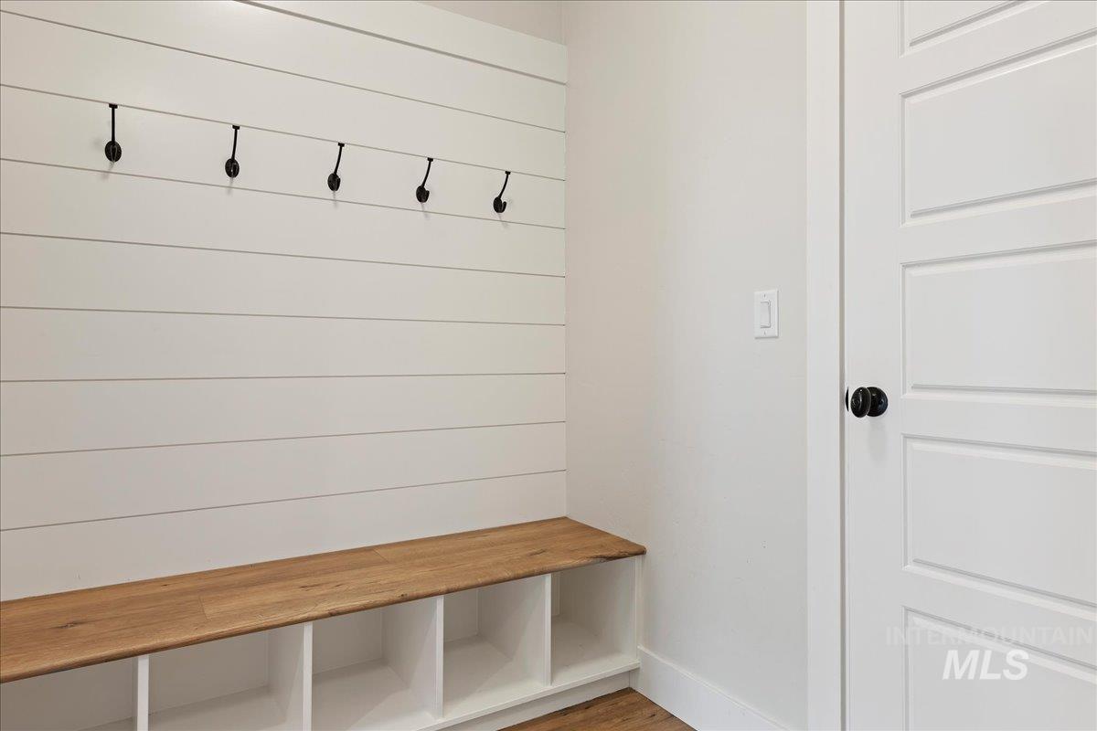 3960 E Mardia Street, Meridian, Idaho 83642, 3 Bedrooms, 2.5 Bathrooms, Residential For Sale, Price $635,000, 98977051