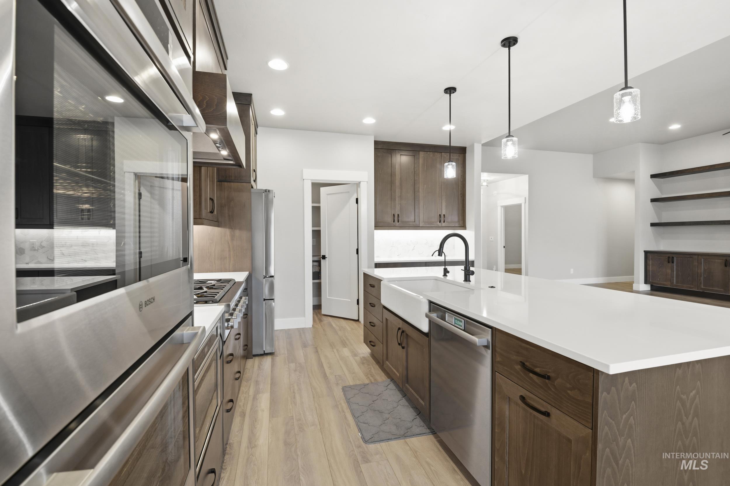 4640 N McKinley Park, Meridian, Idaho 83646, 3 Bedrooms, 2.5 Bathrooms, Residential For Sale, Price $859,900, 98977052