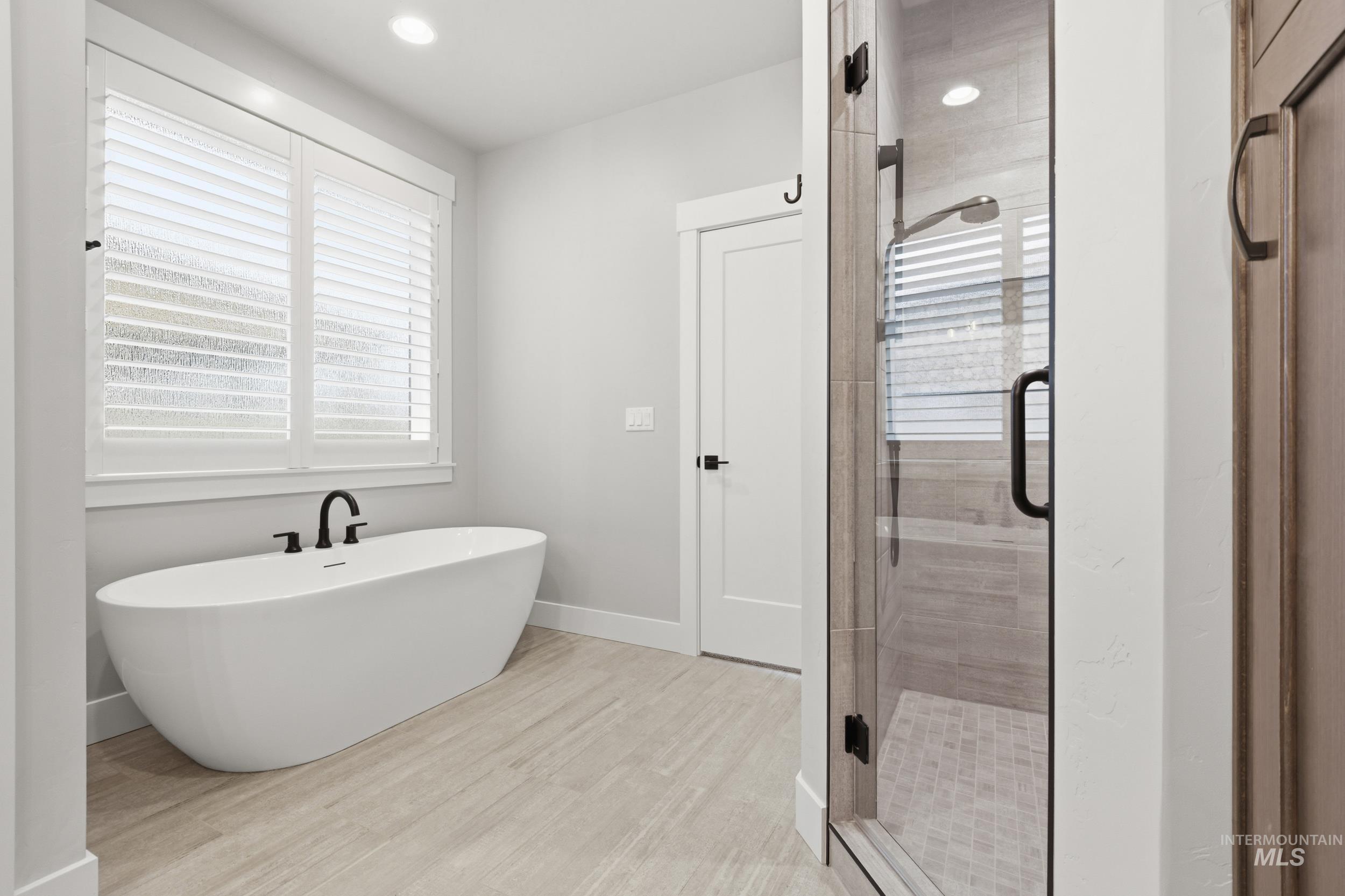 4640 N McKinley Park, Meridian, Idaho 83646, 3 Bedrooms, 2.5 Bathrooms, Residential For Sale, Price $859,900, 98977052