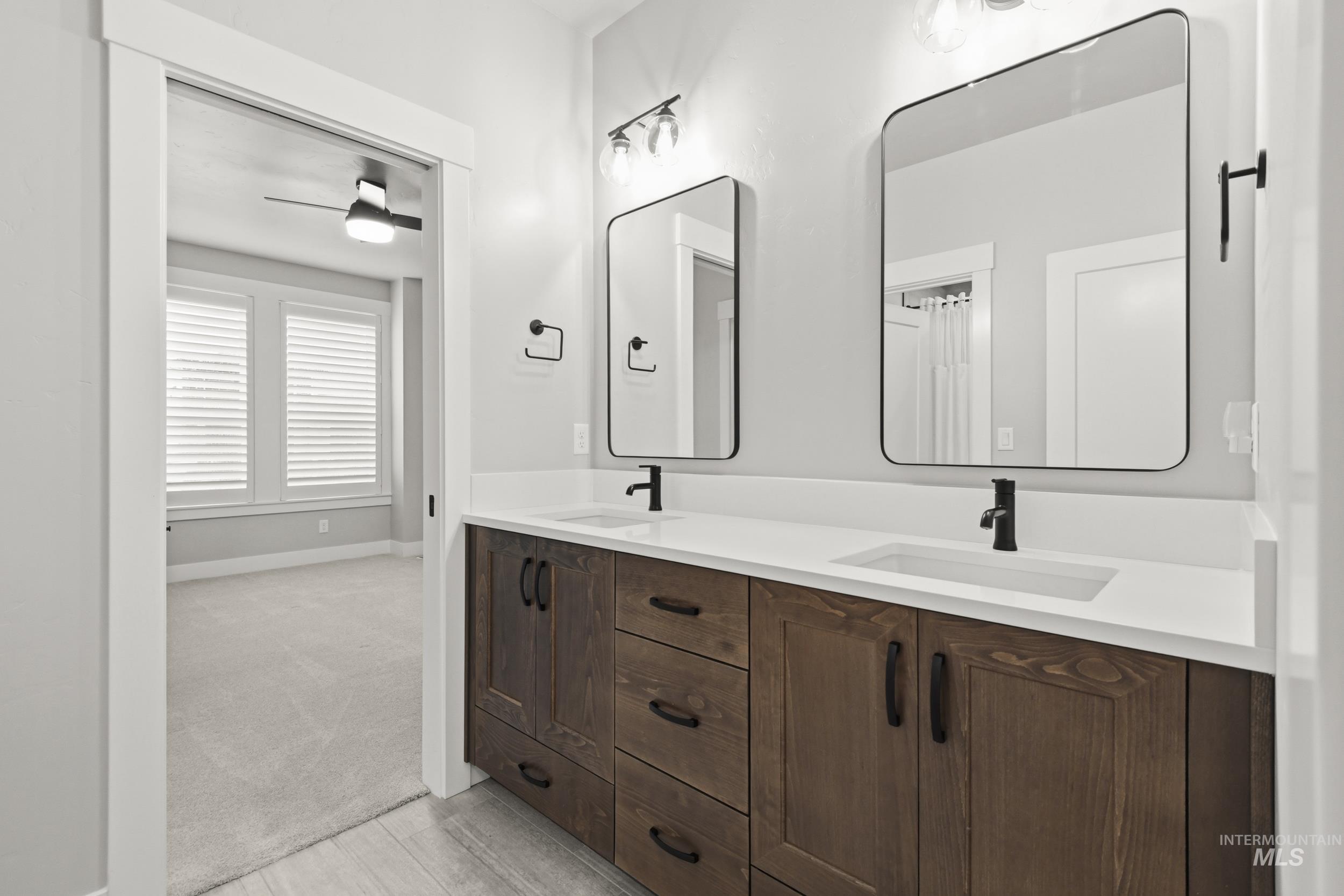 4640 N McKinley Park, Meridian, Idaho 83646, 3 Bedrooms, 2.5 Bathrooms, Residential For Sale, Price $859,900, 98977052