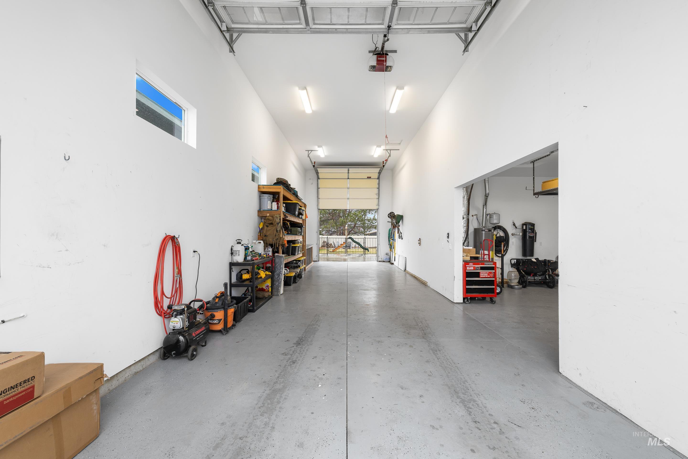 18119 N Fallspring Pl, Nampa, Idaho 83687, 4 Bedrooms, 2.5 Bathrooms, Residential For Sale, Price $785,000, 98977053