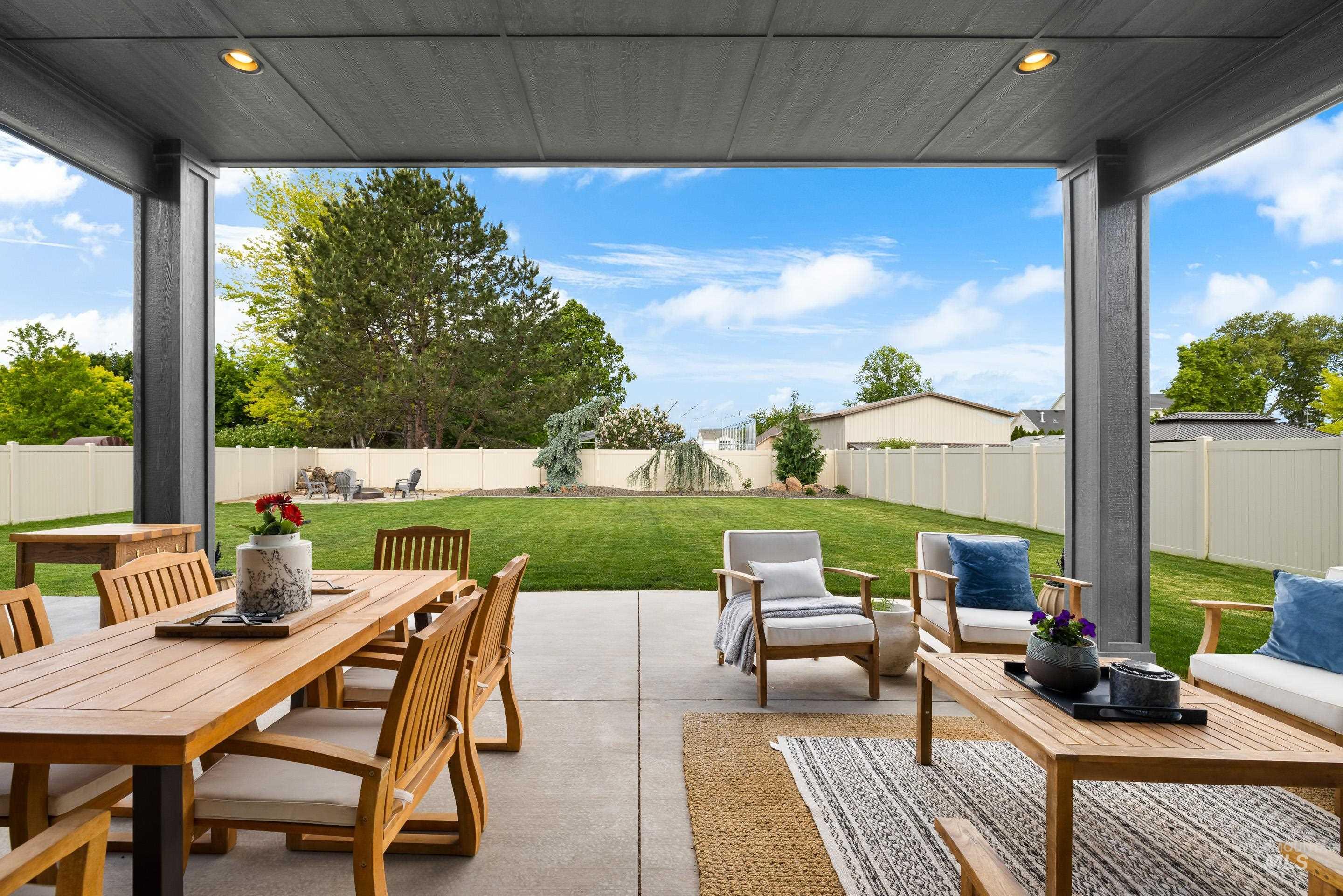 18119 N Fallspring Pl, Nampa, Idaho 83687, 4 Bedrooms, 2.5 Bathrooms, Residential For Sale, Price $785,000, 98977053