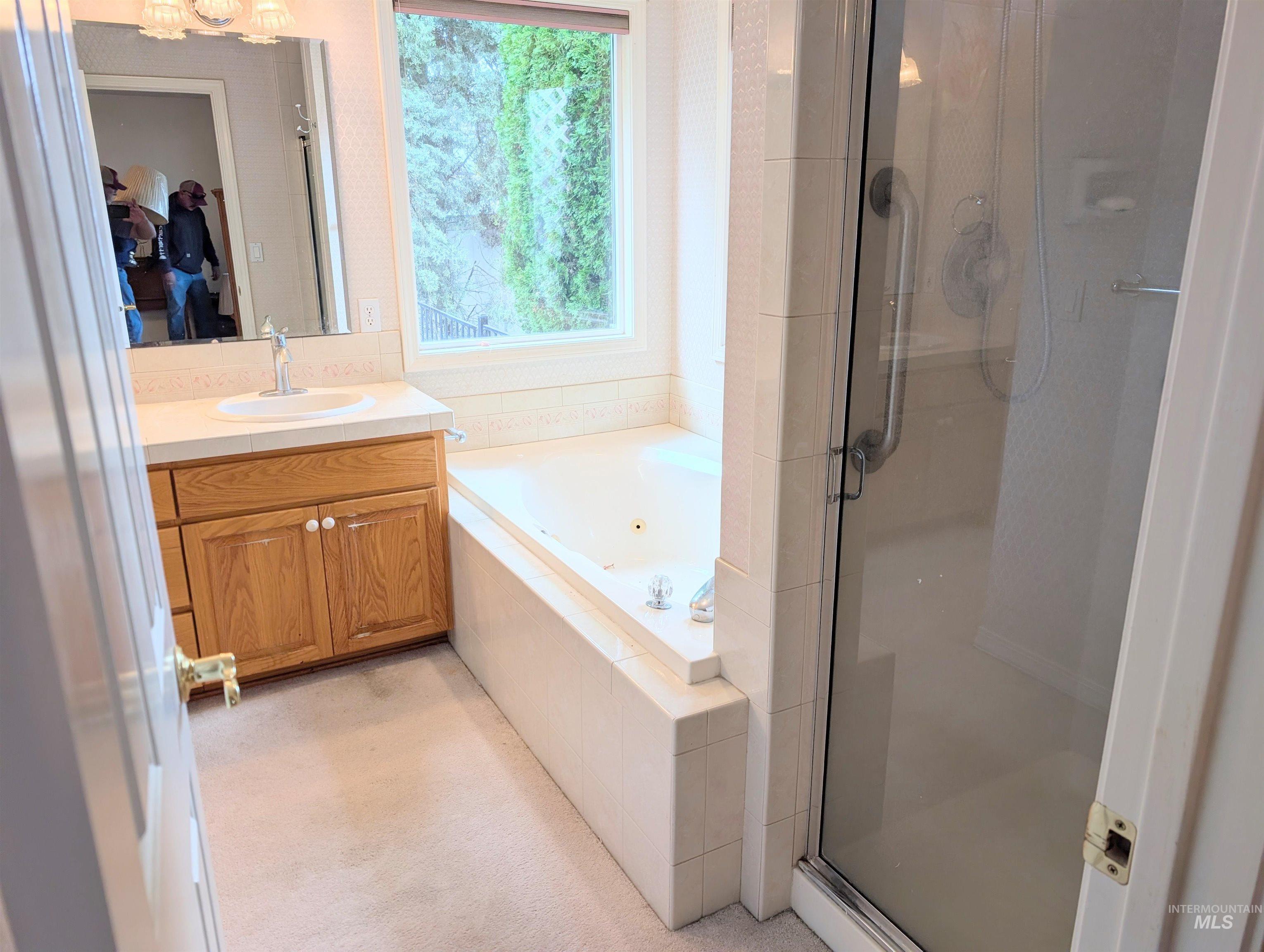 24963 Fox Ridge Dr, Caldwell, Idaho 83607, 3 Bedrooms, 2 Bathrooms, Residential For Sale, Price $1,MLS 98977056