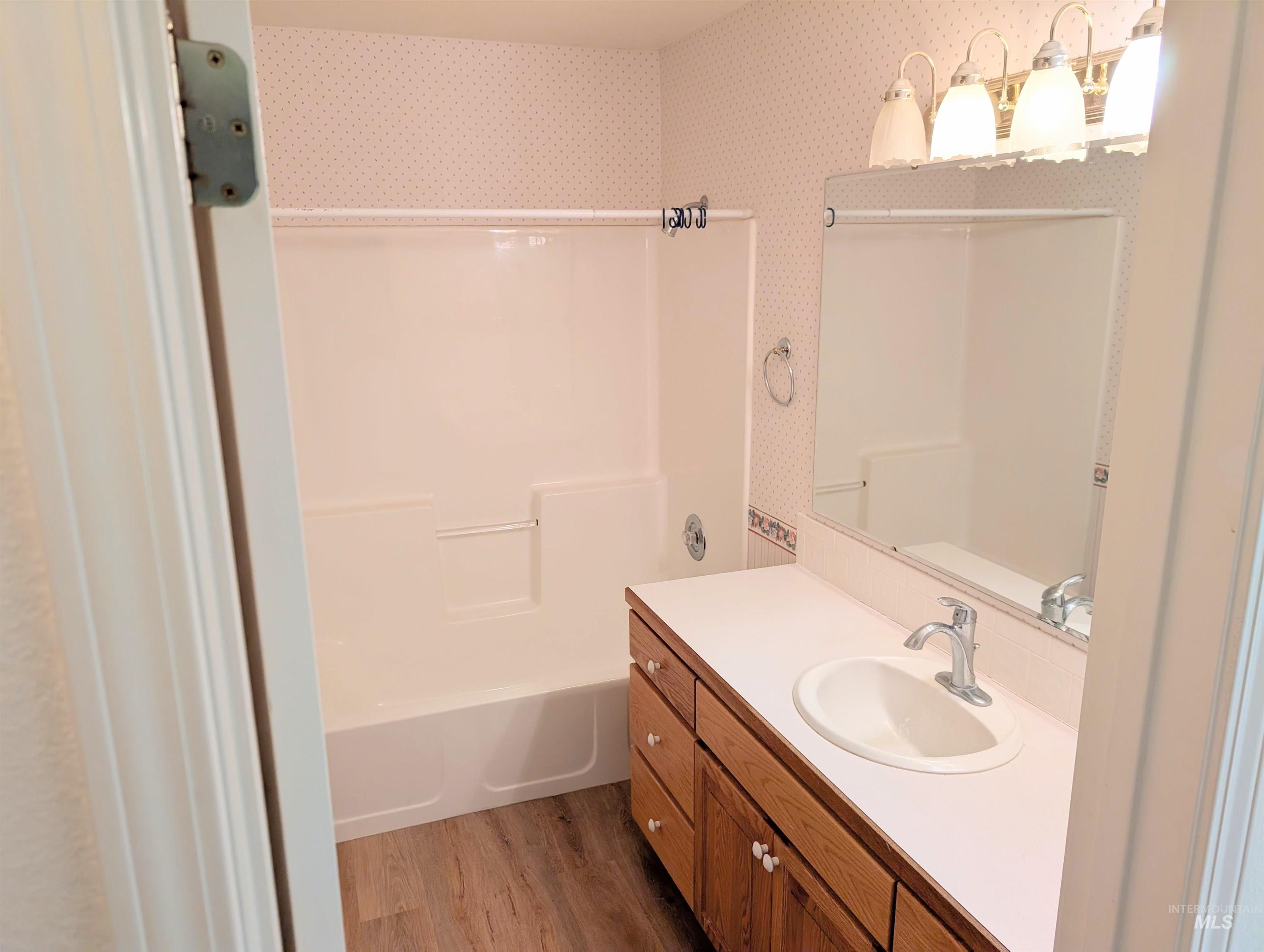 24963 Fox Ridge Dr, Caldwell, Idaho 83607, 3 Bedrooms, 2 Bathrooms, Residential For Sale, Price $1,MLS 98977056