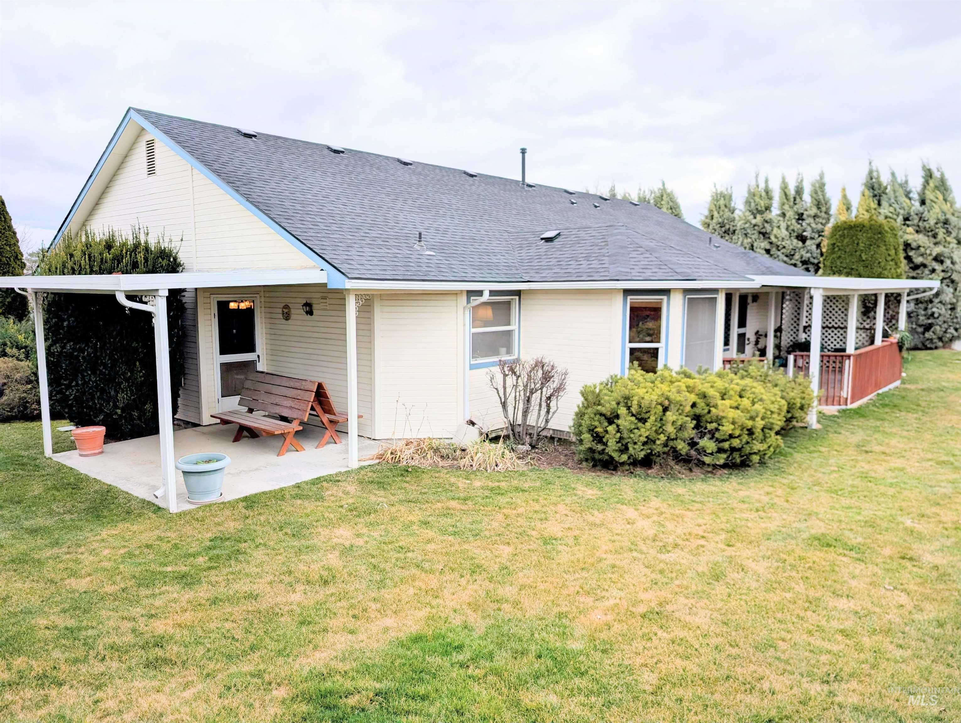 24963 Fox Ridge Dr, Caldwell, Idaho 83607, 3 Bedrooms, 2 Bathrooms, Residential For Sale, Price $1,MLS 98977056