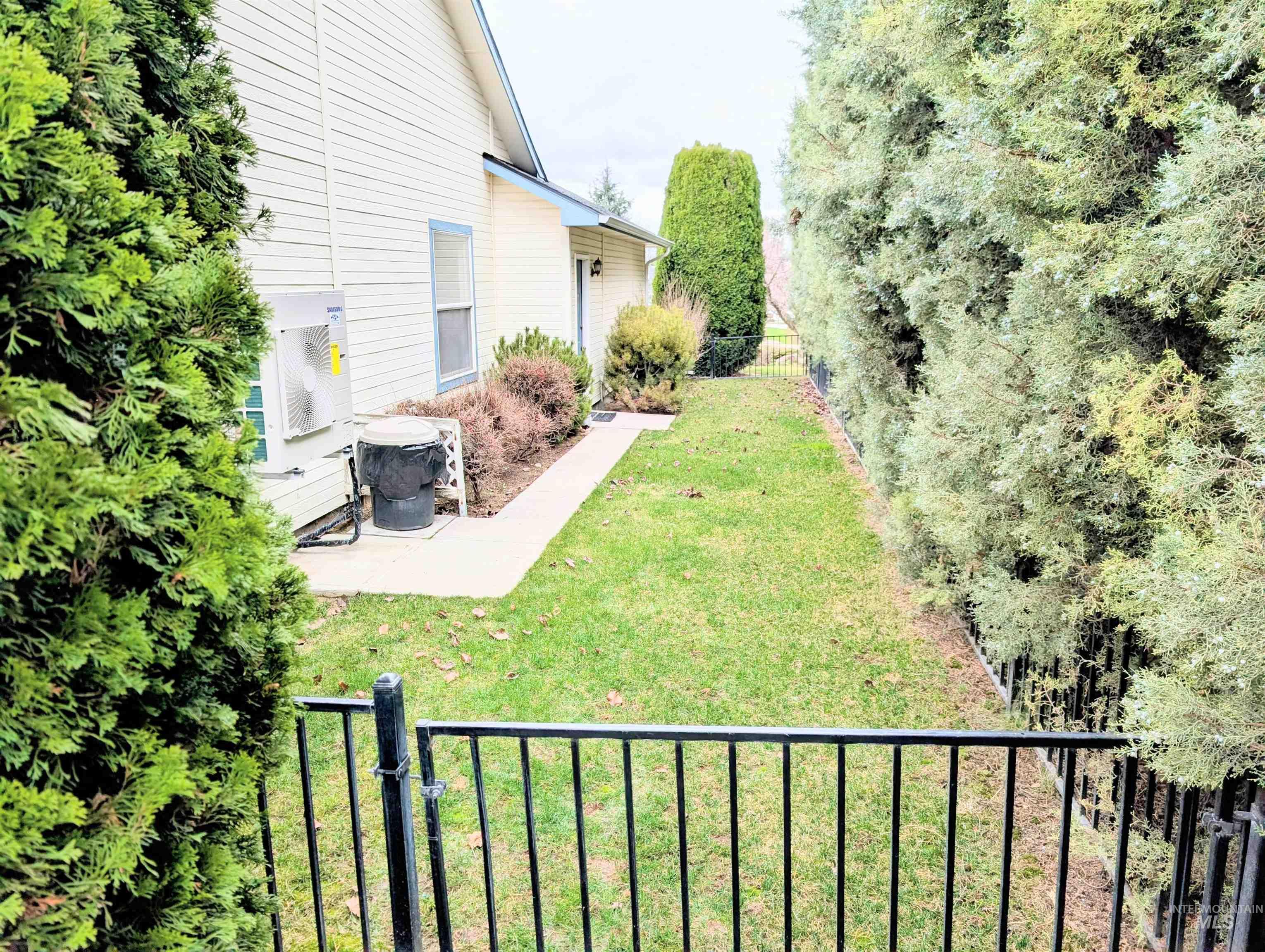 24963 Fox Ridge Dr, Caldwell, Idaho 83607, 3 Bedrooms, 2 Bathrooms, Residential For Sale, Price $1,MLS 98977056