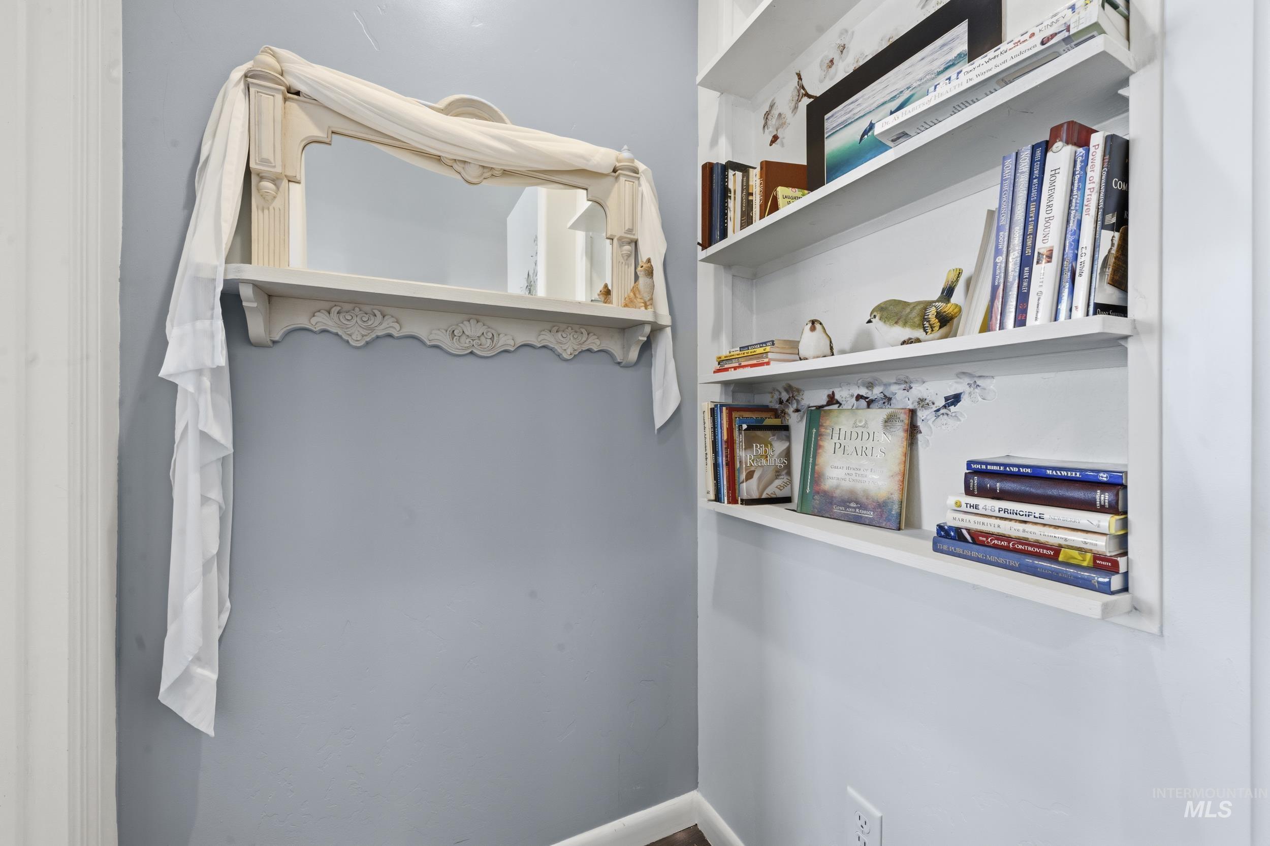 310 S Voyage Ave, Caldwell, Idaho 83605, 3 Bedrooms, 2 Bathrooms, Residential For Sale, Price $440,000, 98977059