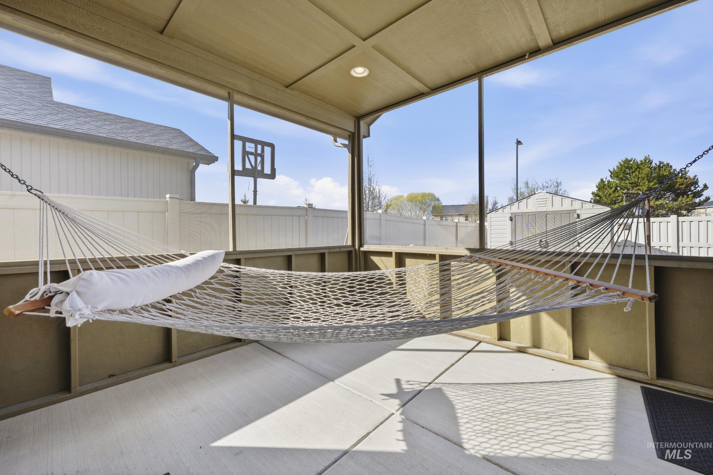 310 S Voyage Ave, Caldwell, Idaho 83605, 3 Bedrooms, 2 Bathrooms, Residential For Sale, Price $430,000,MLS 98977059