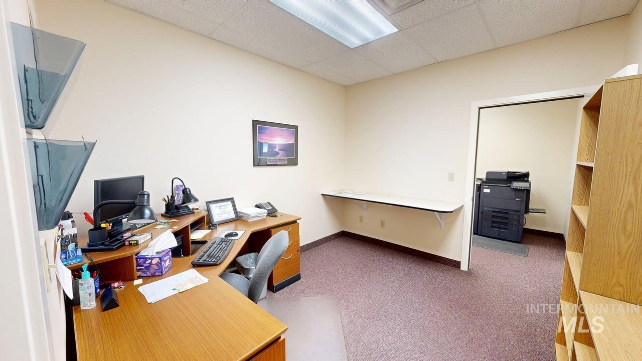 1271 Port Dr, Clarkston, Washington 99403, Business/Commercial For Sale, Price $1,250,000,MLS 98977062