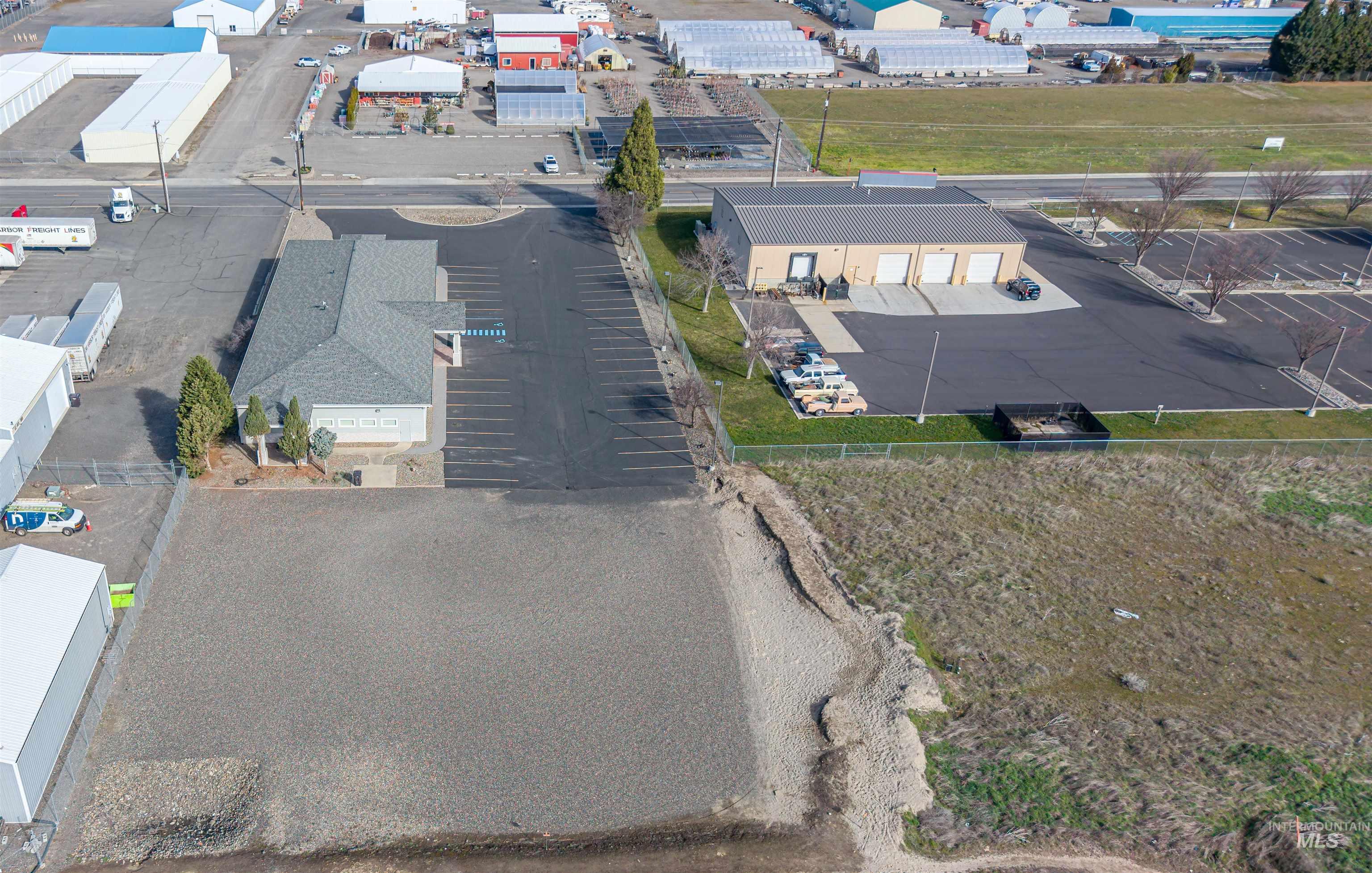 1271 Port Dr, Clarkston, Washington 99403, Business/Commercial For Sale, Price $1,250,000,MLS 98977062