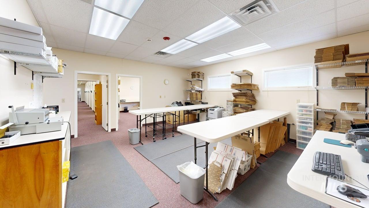 1271 Port Dr, Clarkston, Washington 99403, Business/Commercial For Sale, Price $1,250,000,MLS 98977062