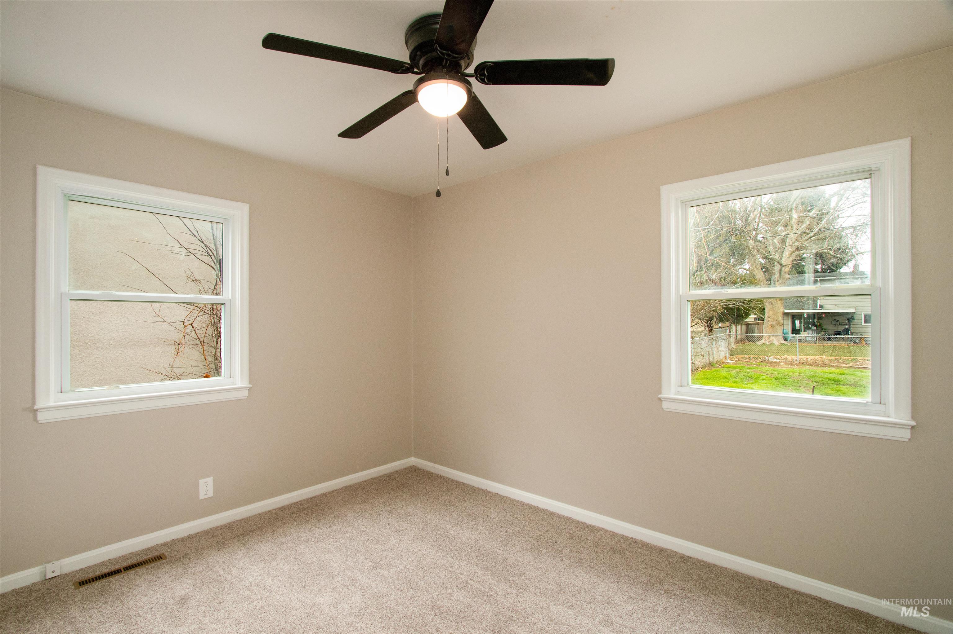 616 S Canyon St, Nampa, Idaho 83686, 2 Bedrooms, 1 Bathroom, Residential For Sale, Price $304,900, 98977064