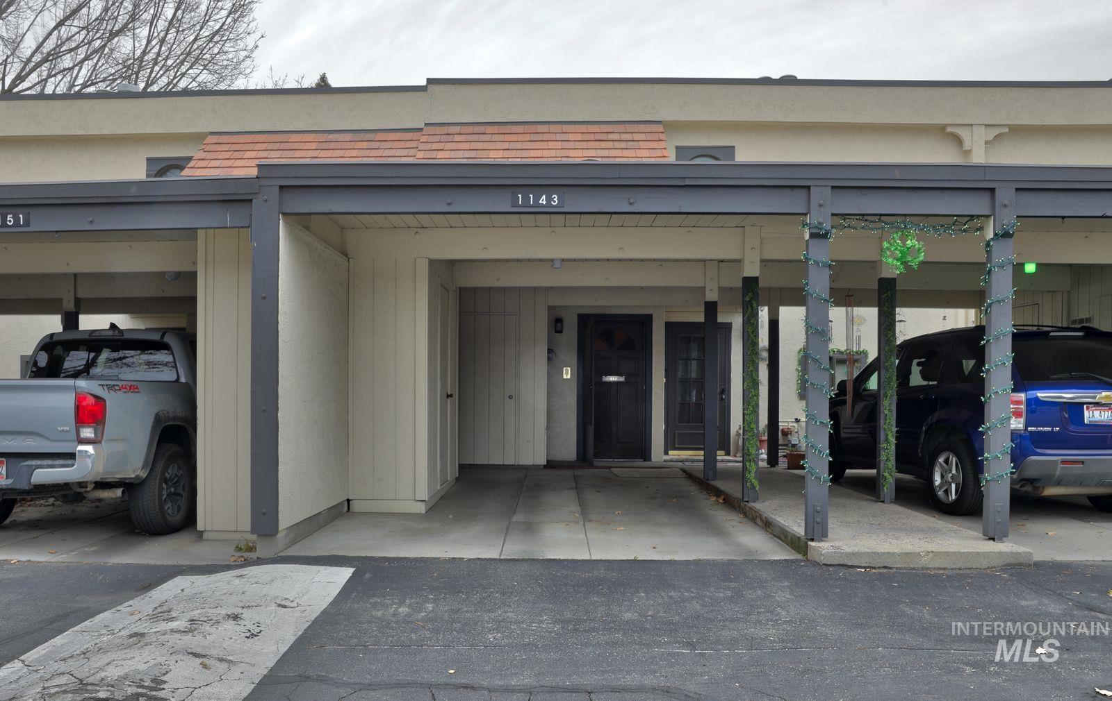 1143 N Camelot Drive, Boise, Idaho 83704, 1 Bedroom, 1 Bathroom, Residential For Sale, Price $299,000, 98977065