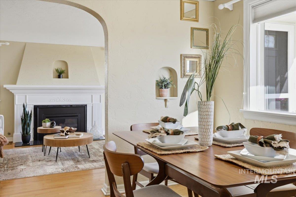 3205 W Crescent Rim Drive, Boise, Idaho 83706, 4 Bedrooms, 2 Bathrooms, Residential For Sale, Price $879,000, 98977066