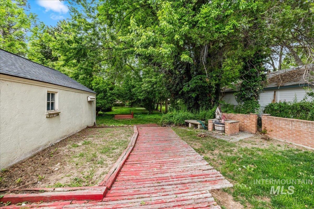 3205 W Crescent Rim Drive, Boise, Idaho 83706, 4 Bedrooms, 2 Bathrooms, Residential For Sale, Price $879,000, 98977066