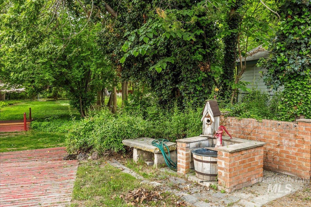 3205 W Crescent Rim Drive, Boise, Idaho 83706, 4 Bedrooms, 2 Bathrooms, Residential For Sale, Price $879,000, 98977066