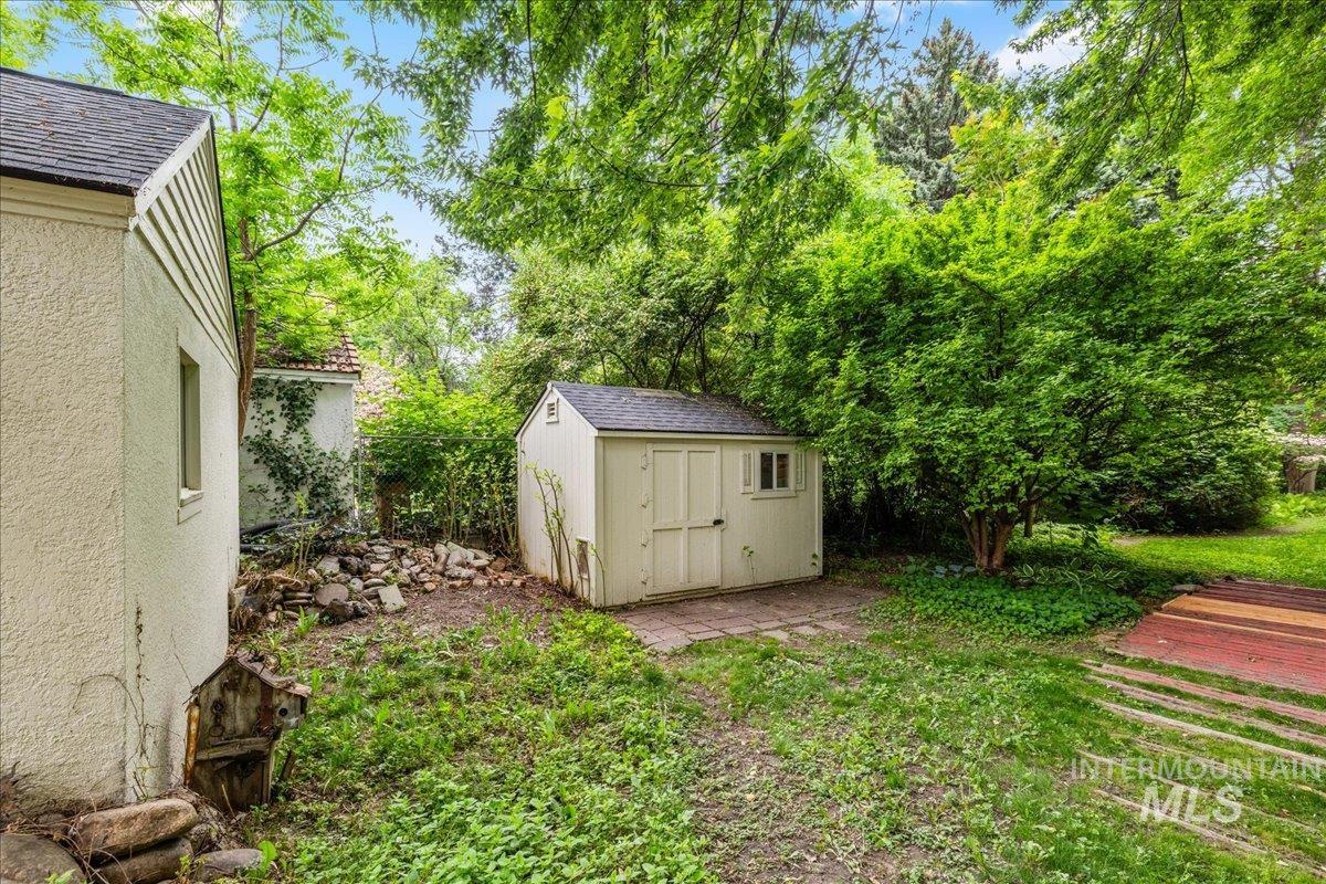 3205 W Crescent Rim Drive, Boise, Idaho 83706, 4 Bedrooms, 2 Bathrooms, Residential For Sale, Price $879,000, 98977066