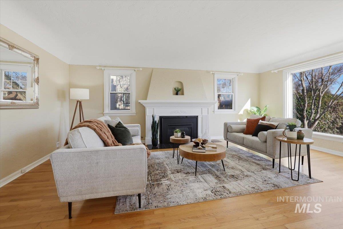 3205 W Crescent Rim Drive, Boise, Idaho 83706, 4 Bedrooms, 2 Bathrooms, Residential For Sale, Price $879,000, 98977066