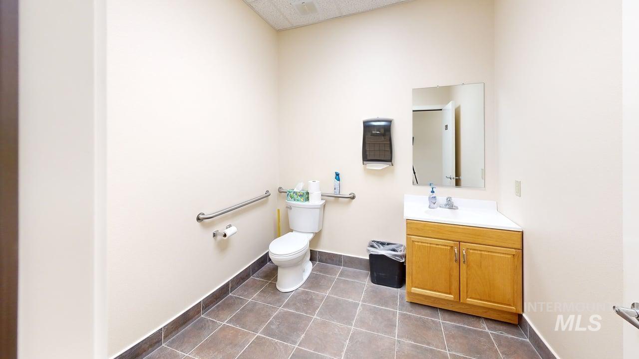 1271 Port Dr, Clarkston, Washington 99403, Business/Commercial For Sale, Price $49,140,MLS 98977067