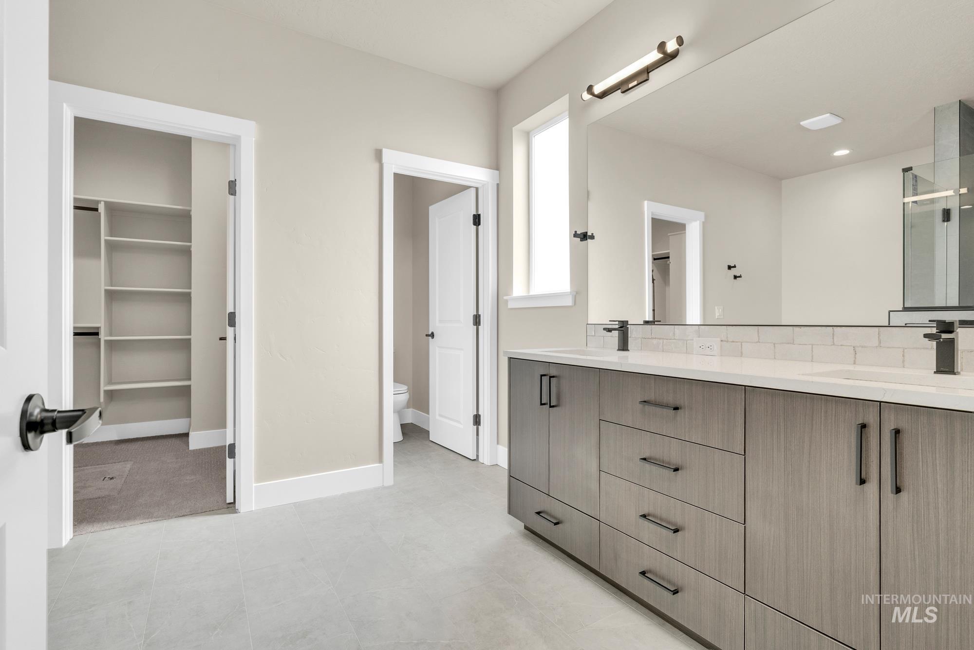 2848 W Jutland St, Meridian, Idaho 83642, 3 Bedrooms, 2 Bathrooms, Residential For Sale, Price $665,900,MLS 98977068