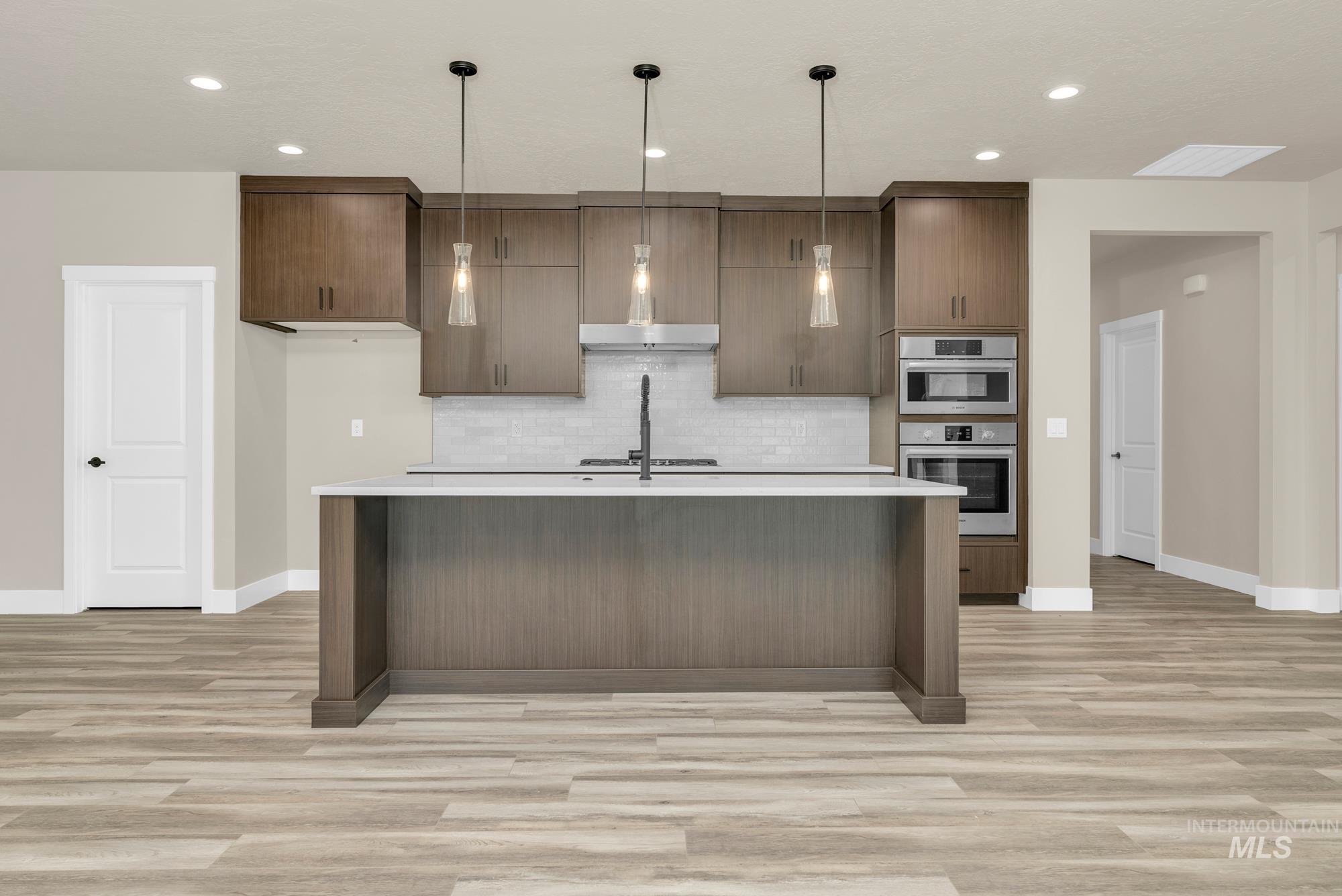 2848 W Jutland St, Meridian, Idaho 83642, 3 Bedrooms, 2 Bathrooms, Residential For Sale, Price $665,900,MLS 98977068